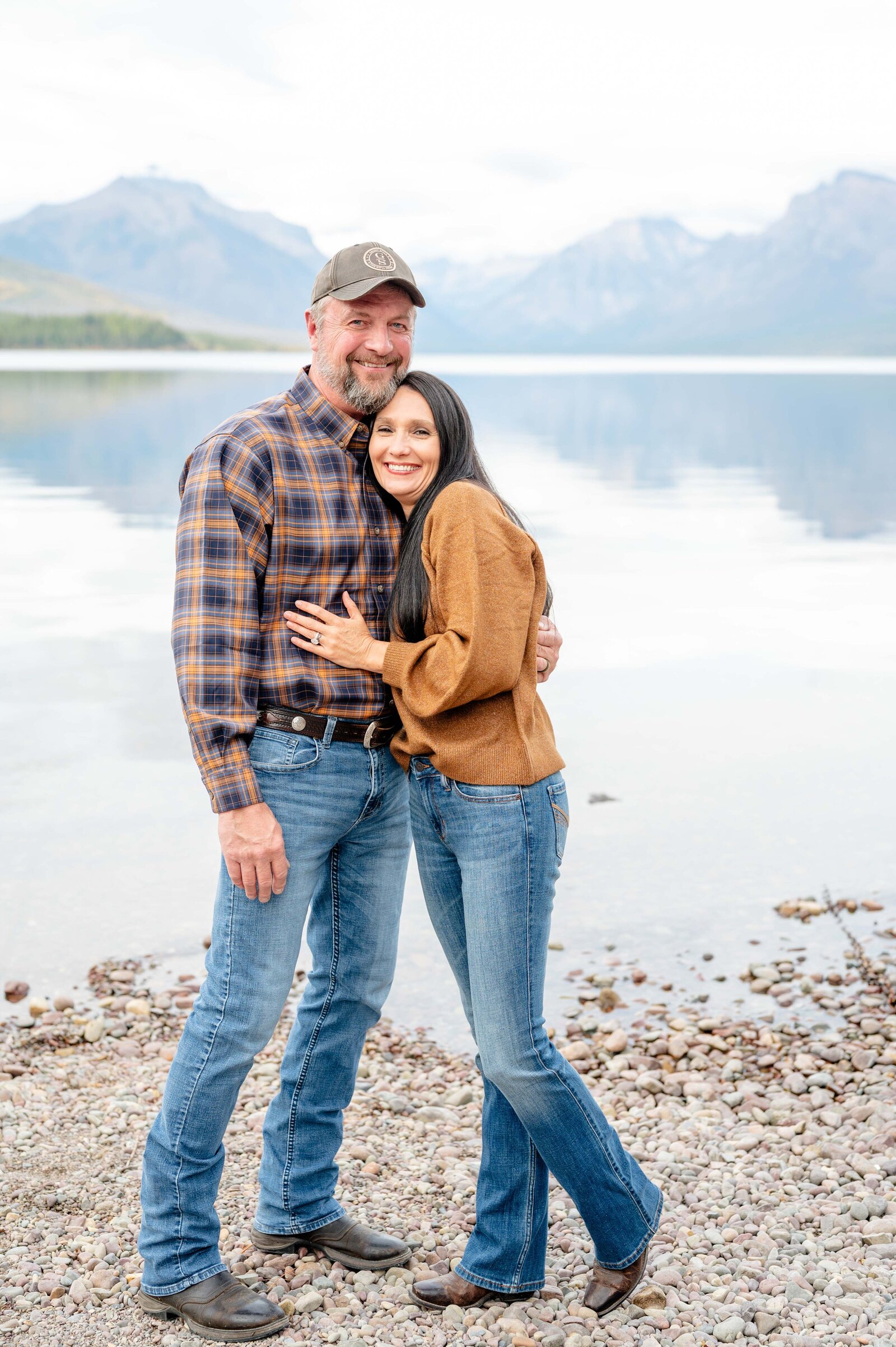 Kalispell-MT-fall-mini-session-Magnolia-and-Grace-Photography-Co-glacier-Lake-MacDonald-HopeL# (1)-14