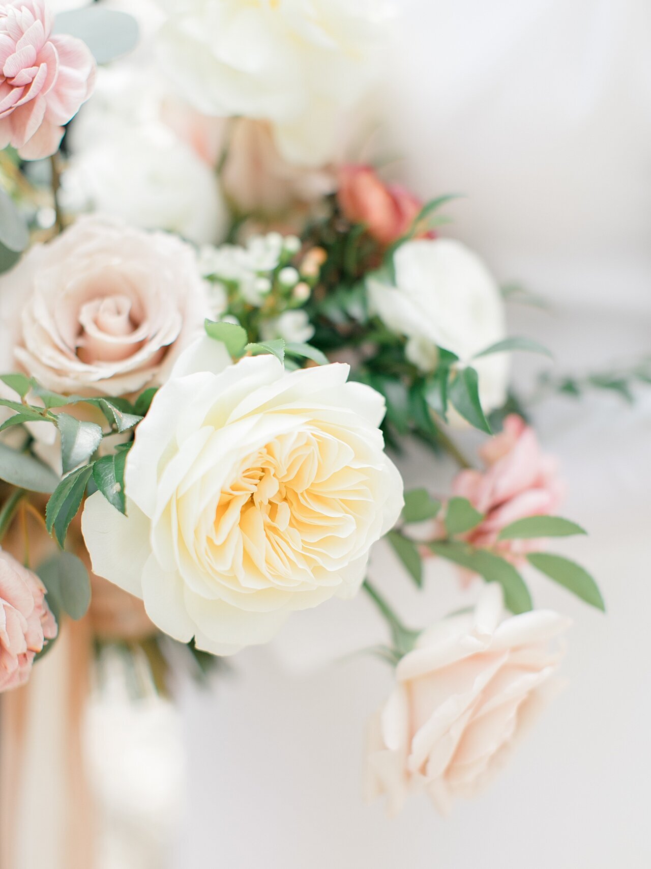 Emerald grace floral design wedding with Lauren Westra photography almond orchard bride and groom soft blush color palette central california weddings_2497