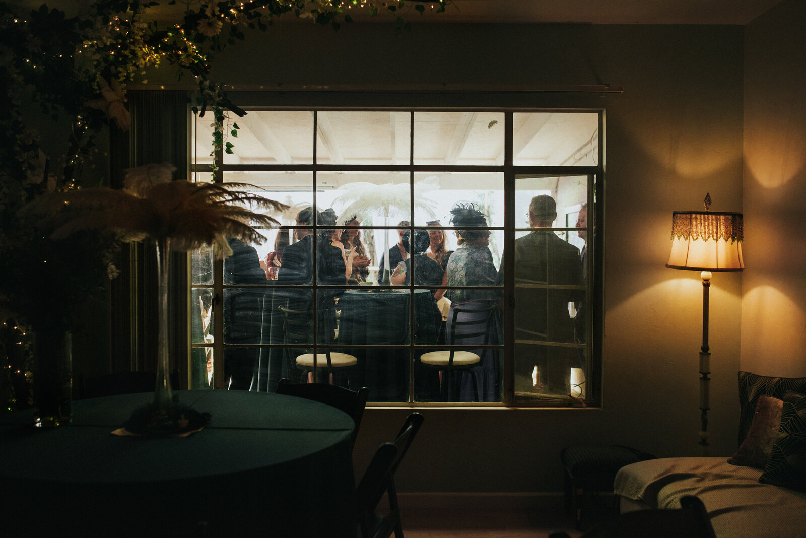 ceremony-Arizona-Wedding-Photographer-Iowa_wedding_photographer-Bakyard-wedding-vintage-bride-Alaynna-Ann_Schwartz-Playlife-106
