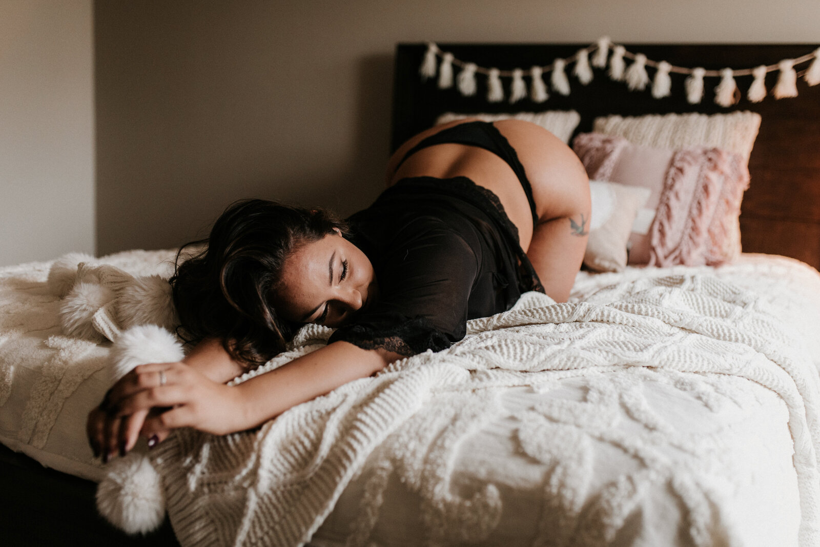 Samantha_Lange_Boudoir_Sneak_Peek_1.18.20-14