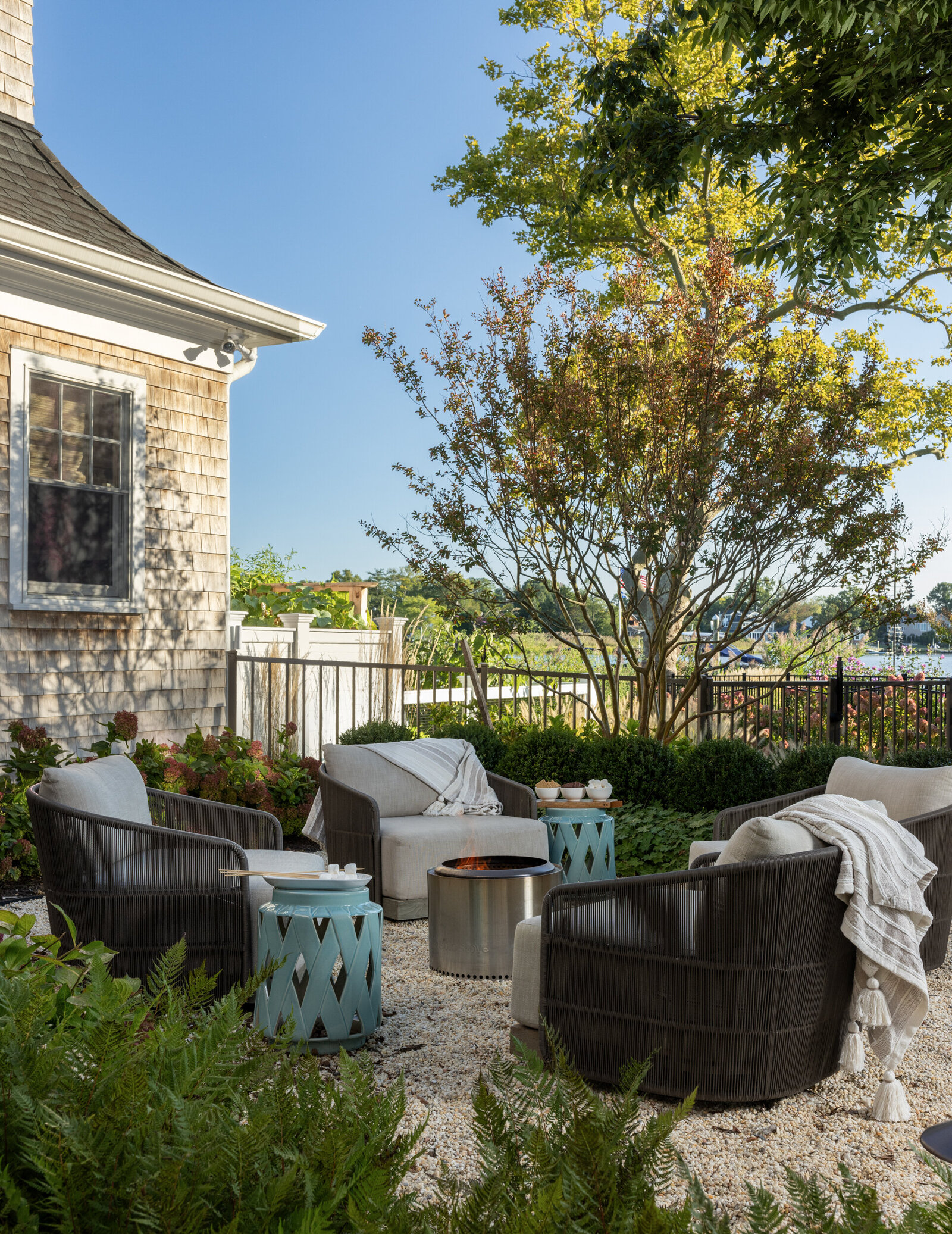 HAMPTONS STYLE FIREPIT AREA WITH SMORES
