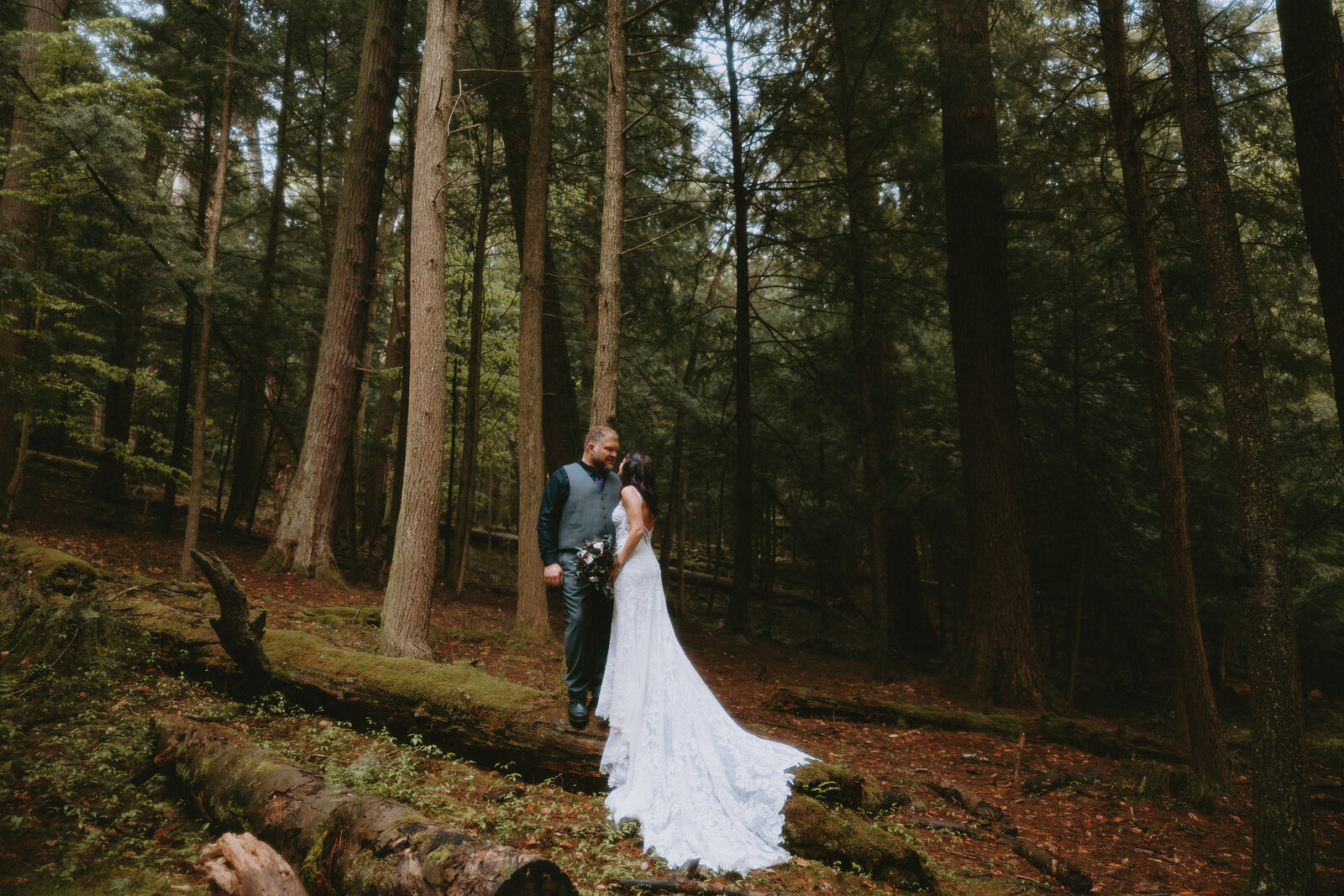 Cook Forest elopement photography showing a couple in Cook Forest State Park in Pennsylvania photographed by Pittsburgh wedding photographer