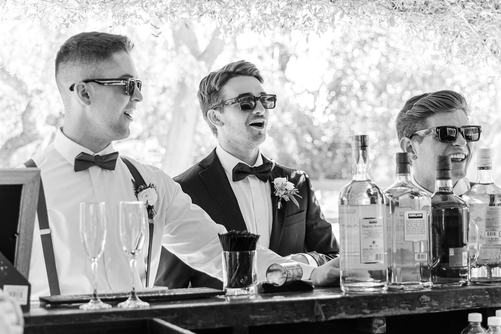 Phoenix-Wedding-Photographer-and-Videographer-Venue-at-the-Grove-WoodWed-1401