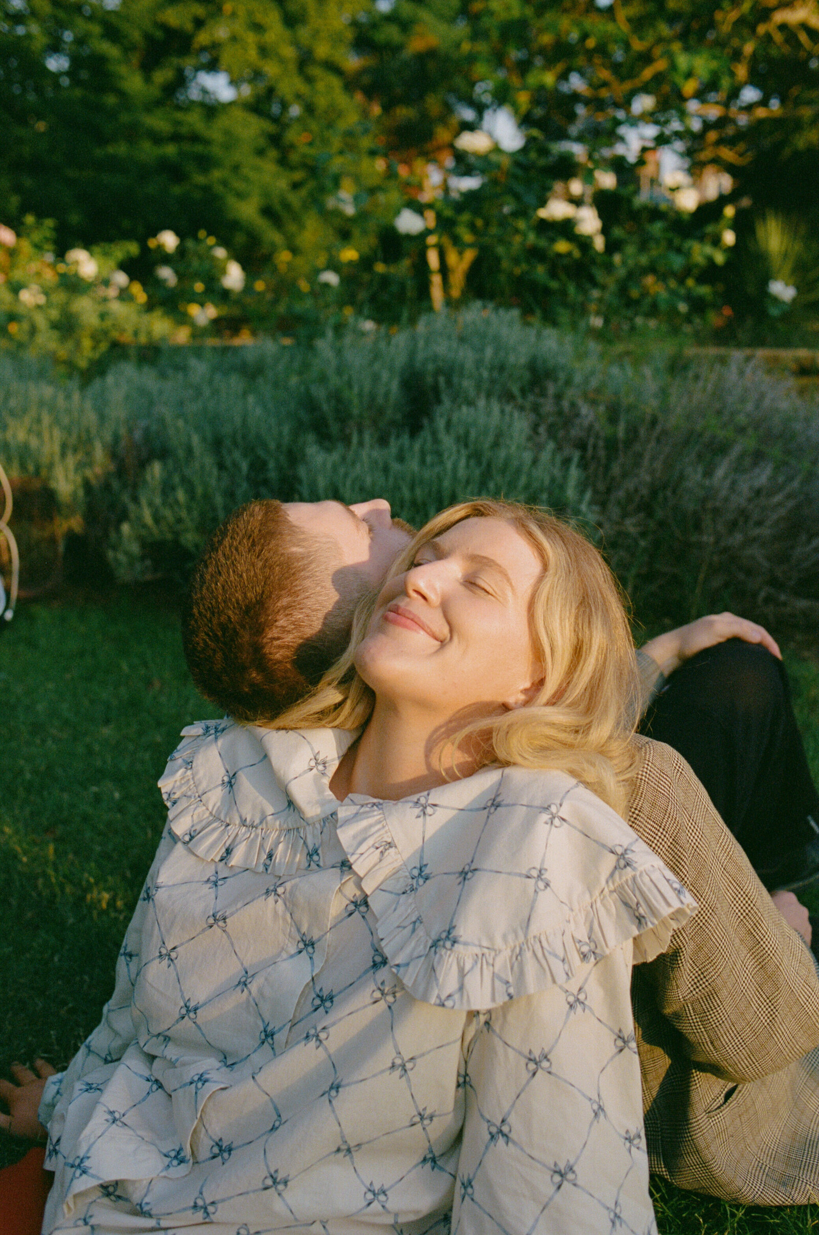 Zara Staples Couples | London Photographer25