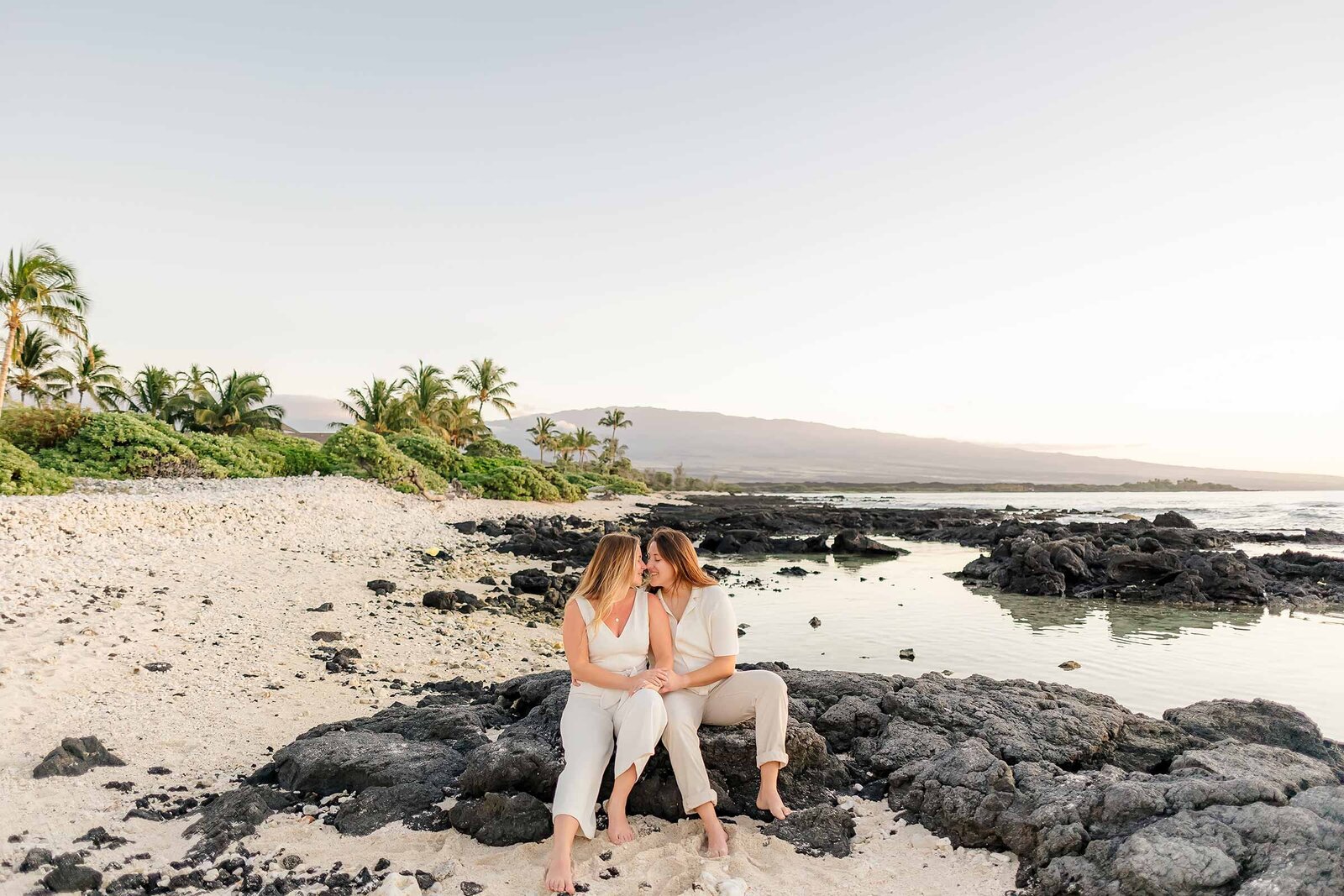 Hawaii-engagement-photographers-lgbtq