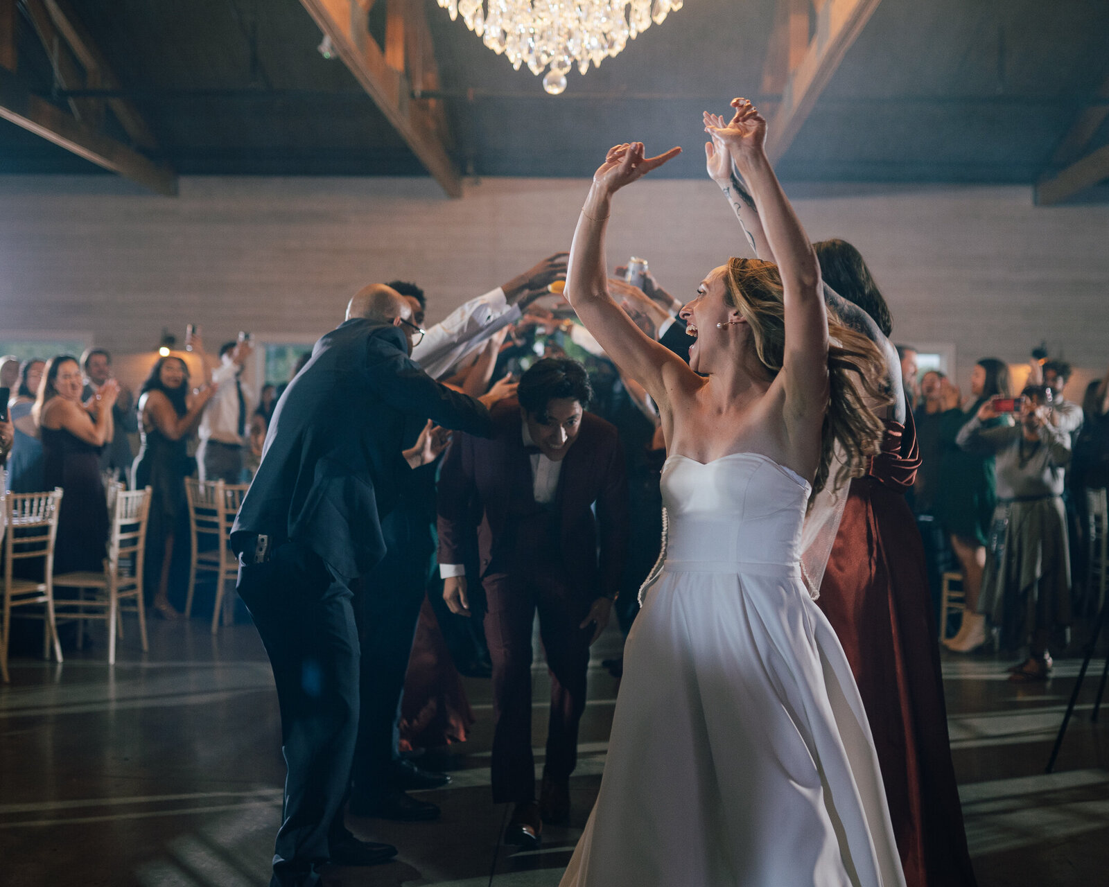 Saenz The Farmhouse KC Event Venue Wedding323