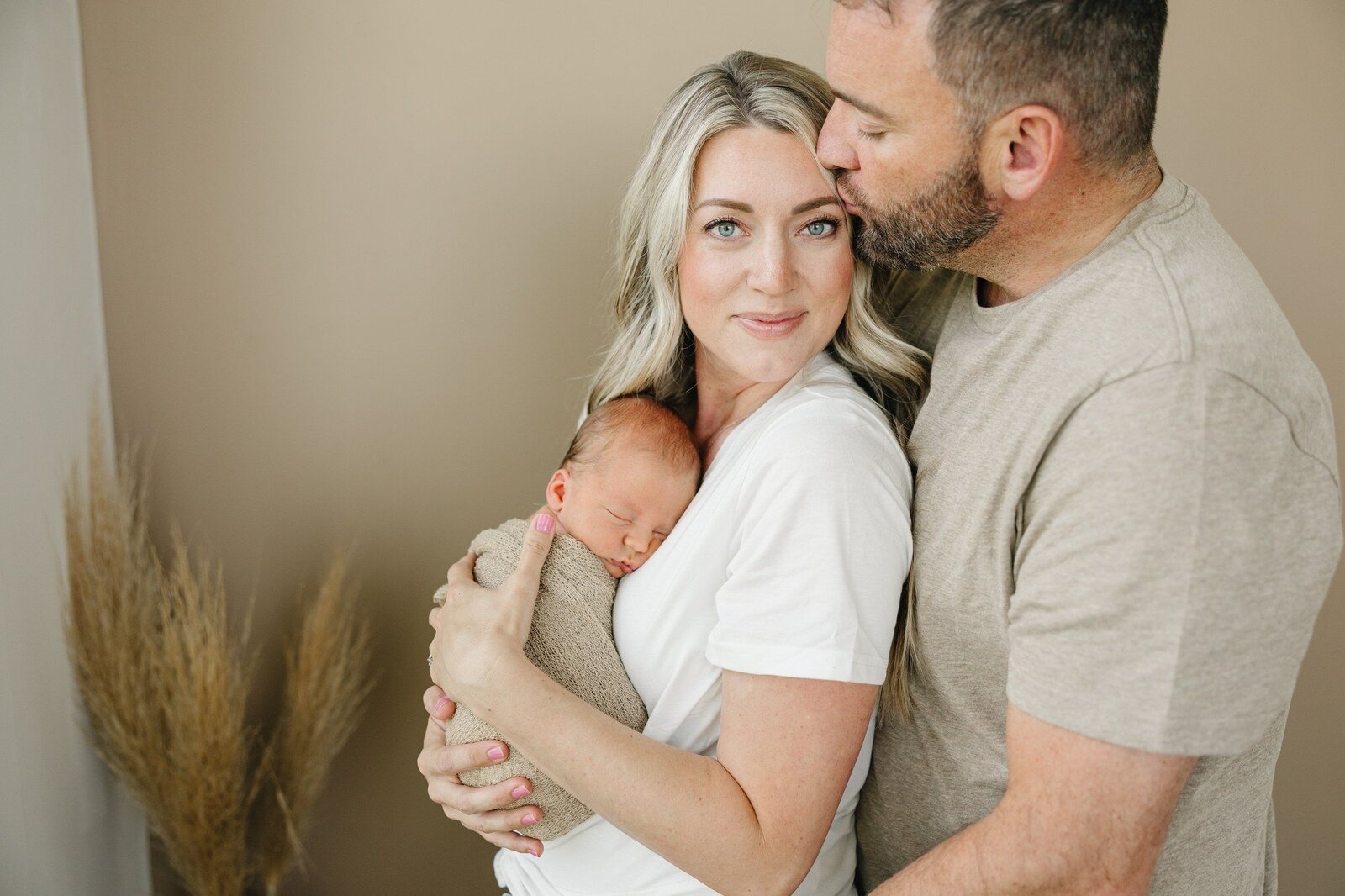 NEWBORN FAMILY REGIE ANN WITH KYLEE ANN STUDIOS0006