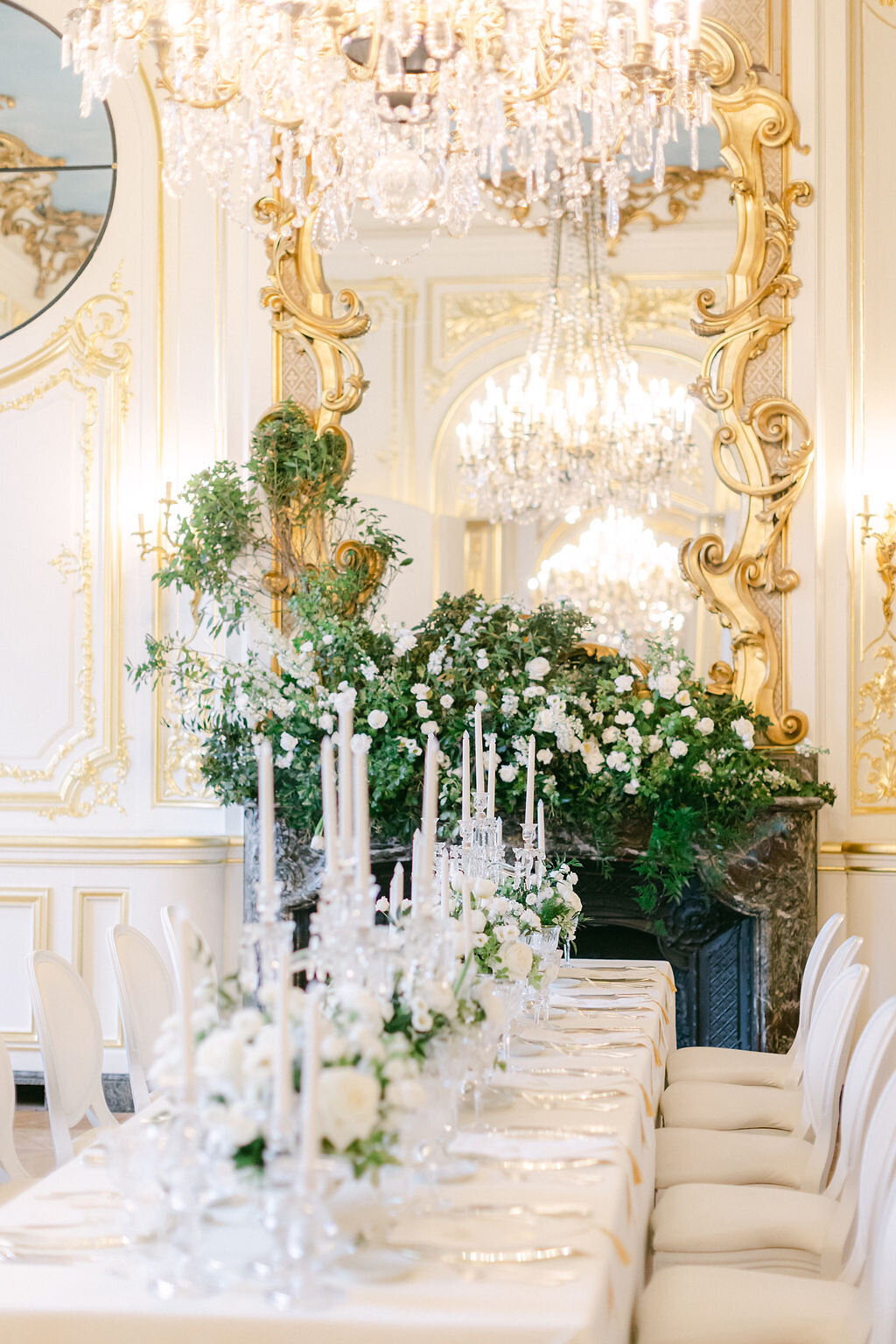 luxurious-wedding-floral-decoration-castle-style13