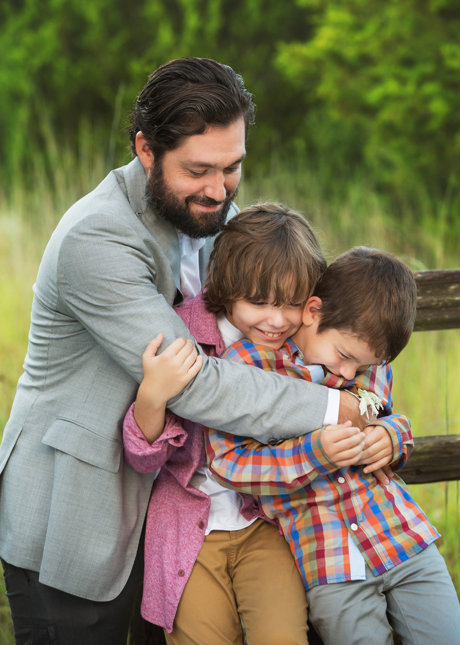 Dad and his boys family photographer