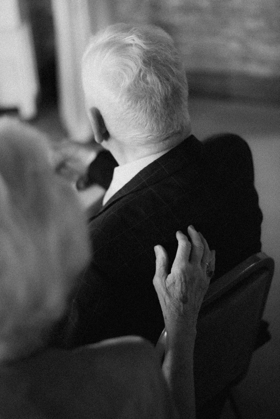 Wedding photo of an Intimate  wedding reception  in Porvoo by photographer Hannika Gabrielsson