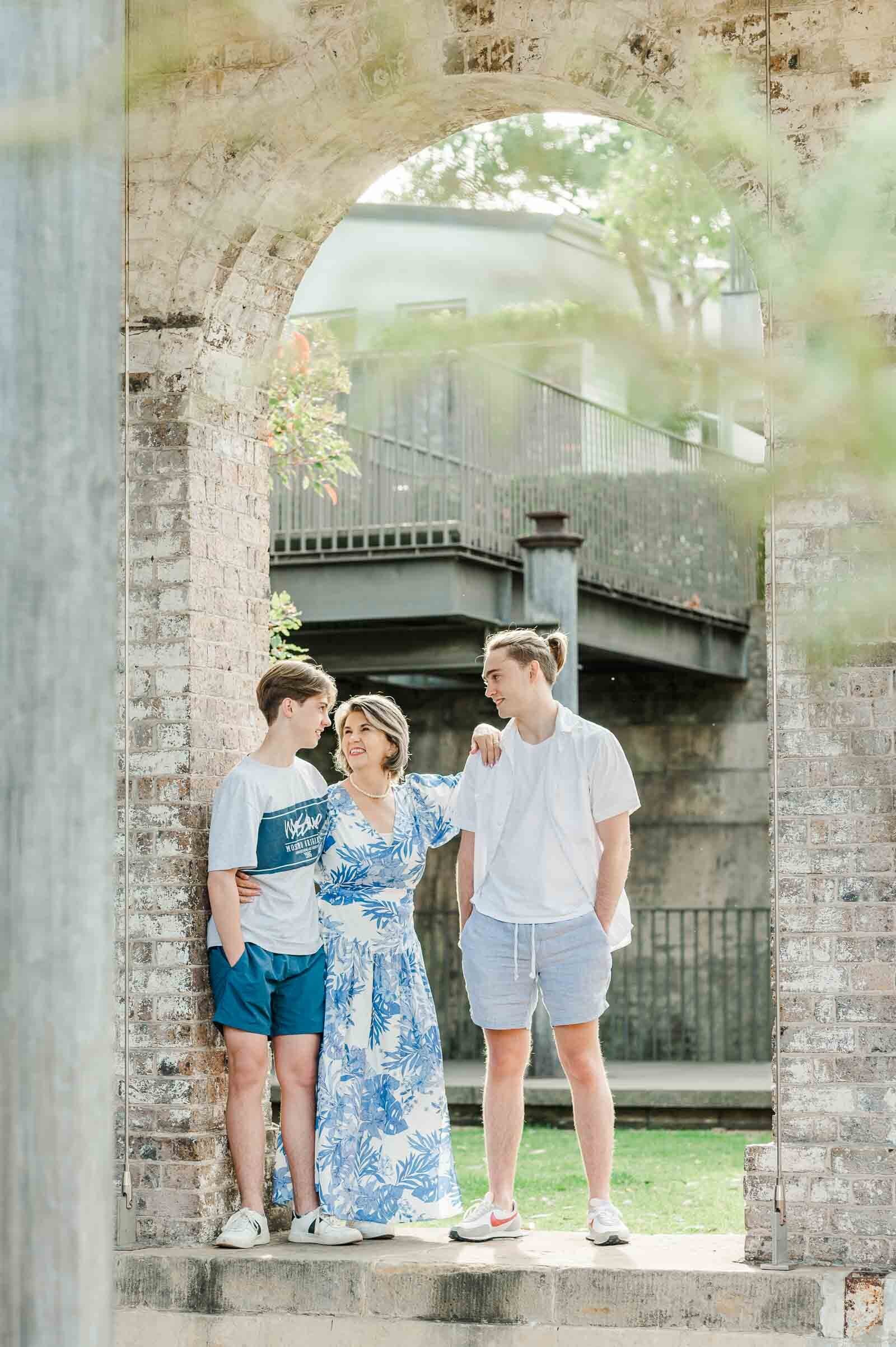 Sydney_lifestyle_photographer_SugarTreePhotography_PaddingtonReservoir_KrielFamily_9Dec22_0011