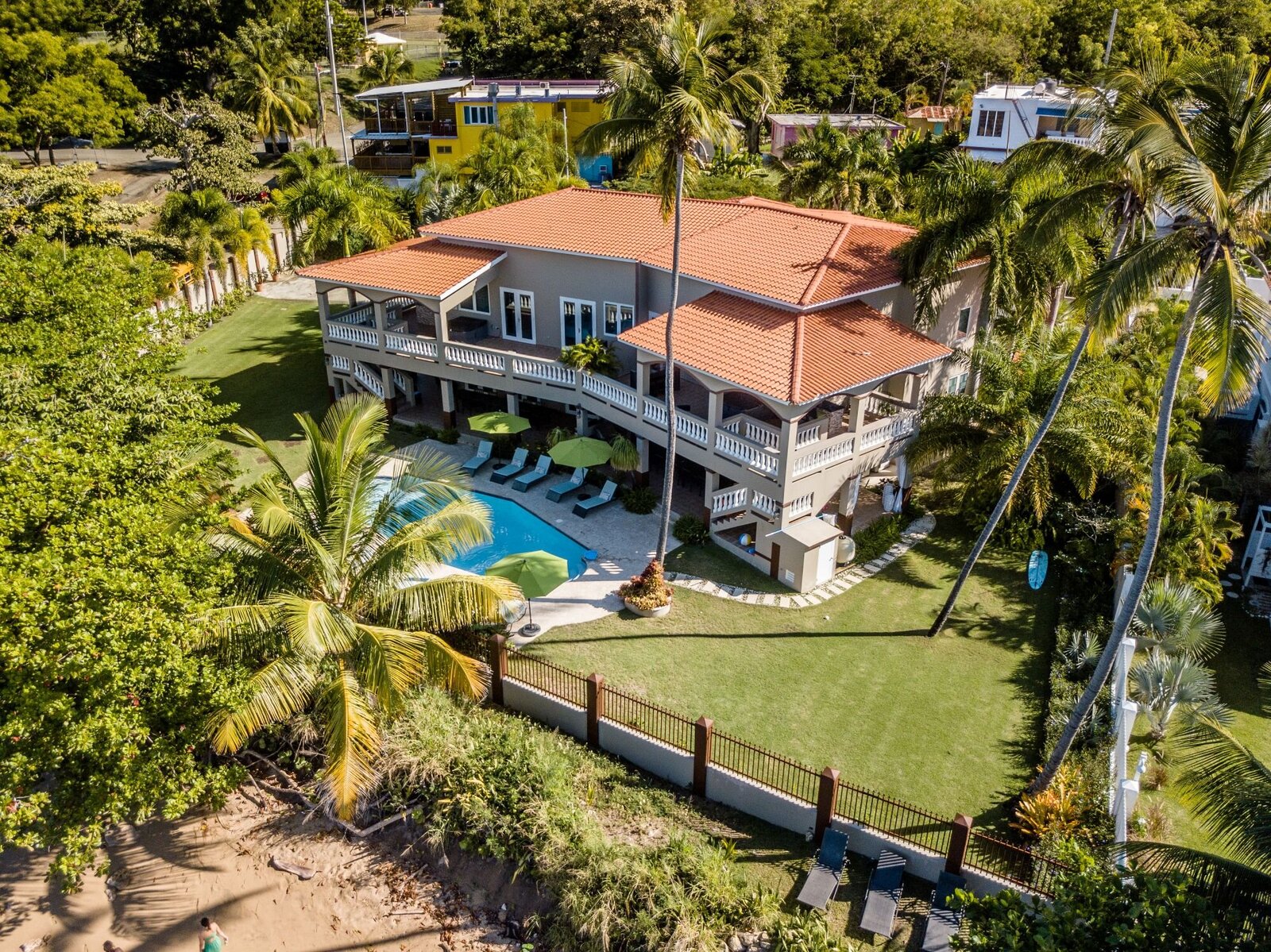 DJI_0064-Villa-Arial