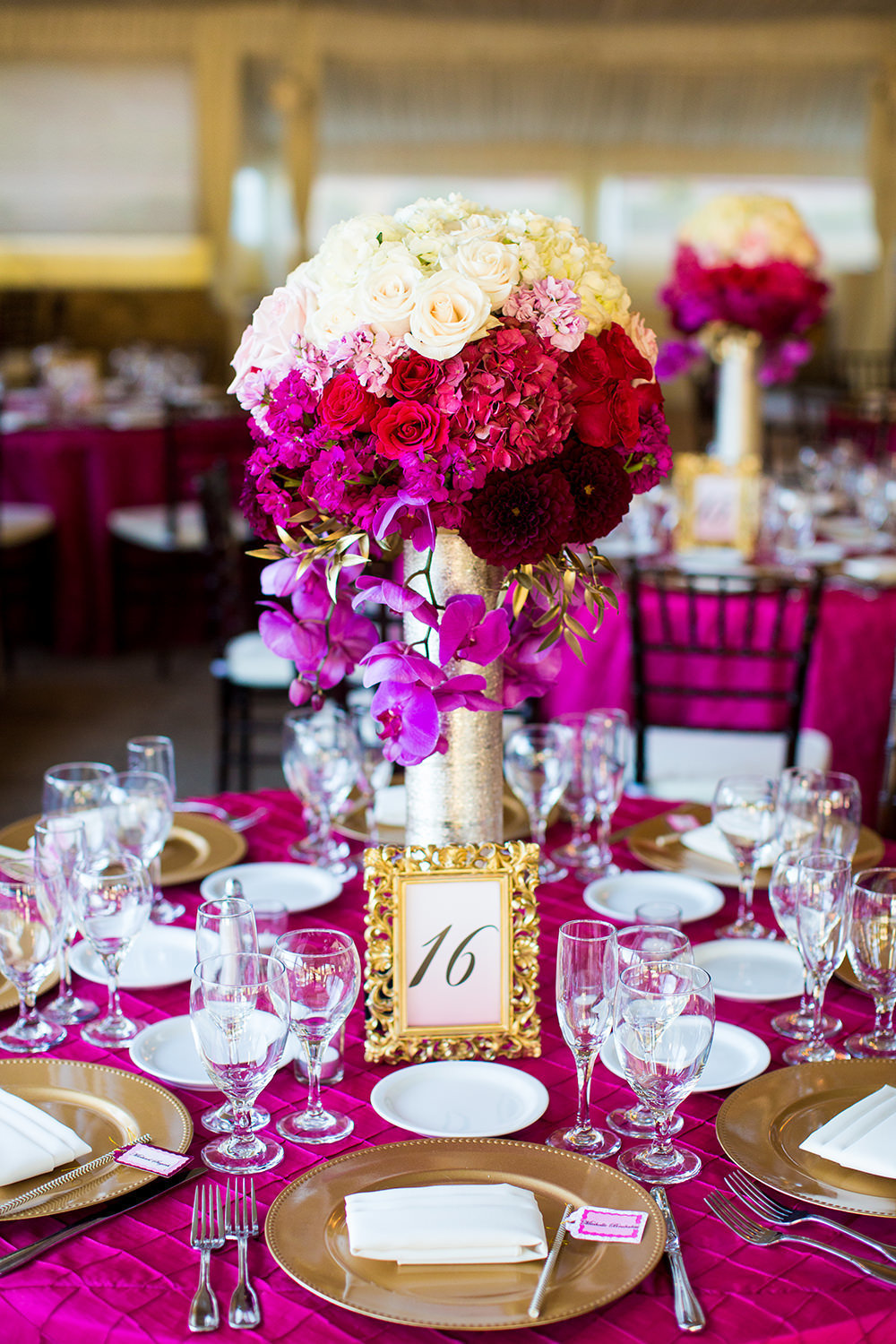 amazing centerpieces with pink white and blush flowers