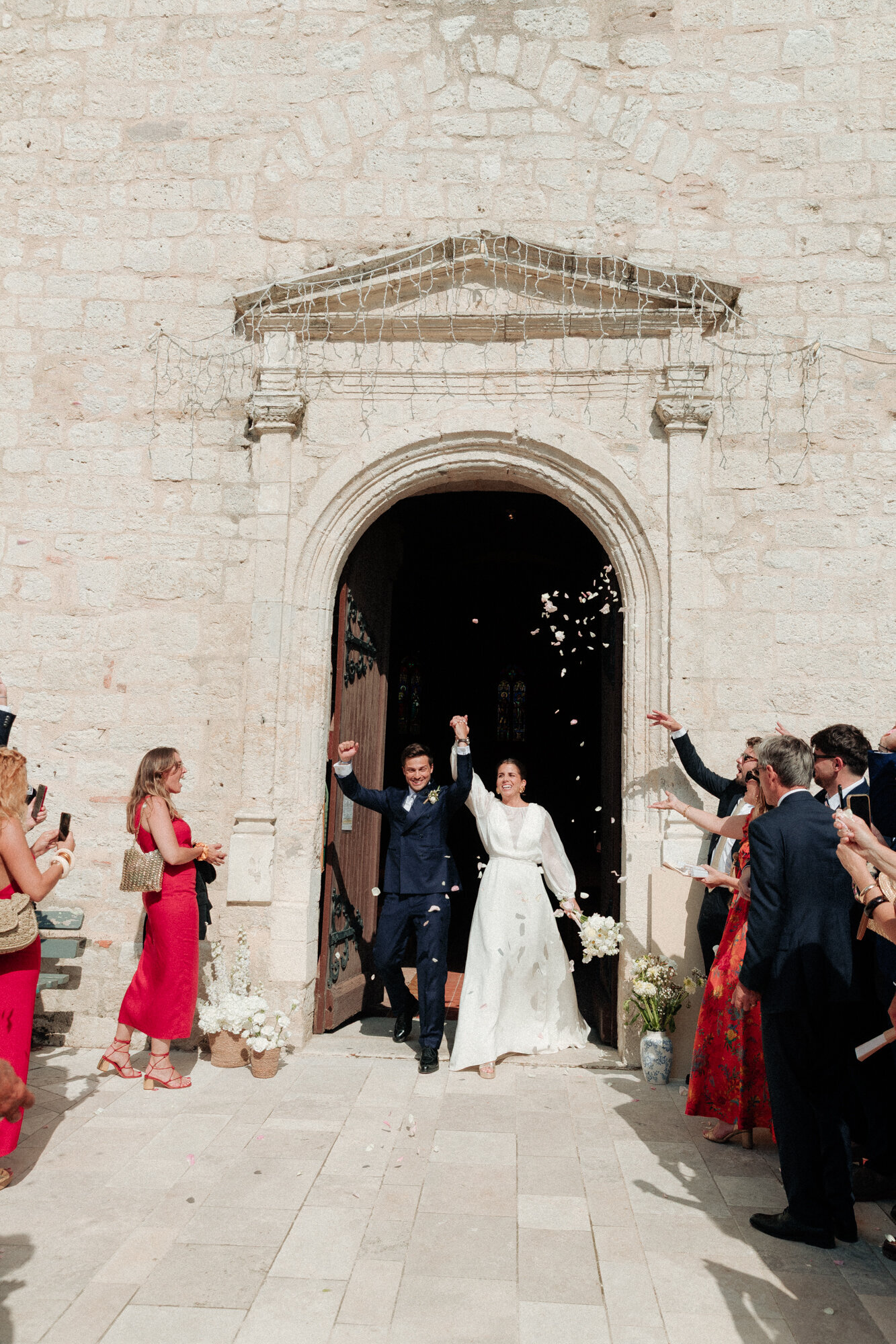 CP-Chateau-de-la-Baronnie-Camila-Garcia-wedding-photographer-3