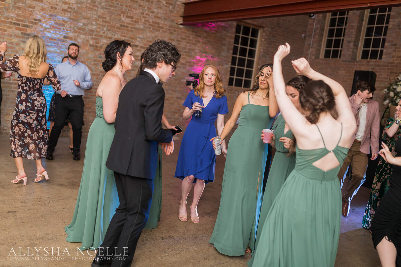 Wedding-at-The-Factory-on-Barclay-in-Milwaukee-1206