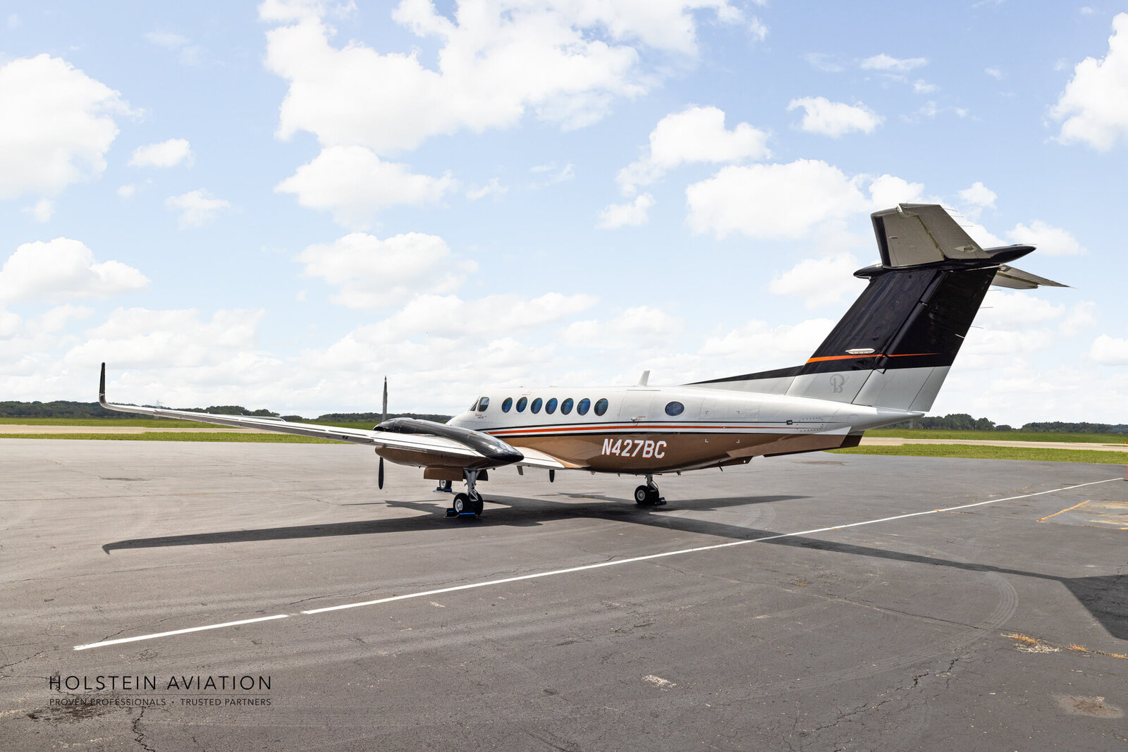 KingAir350 N427BC Watermark-22