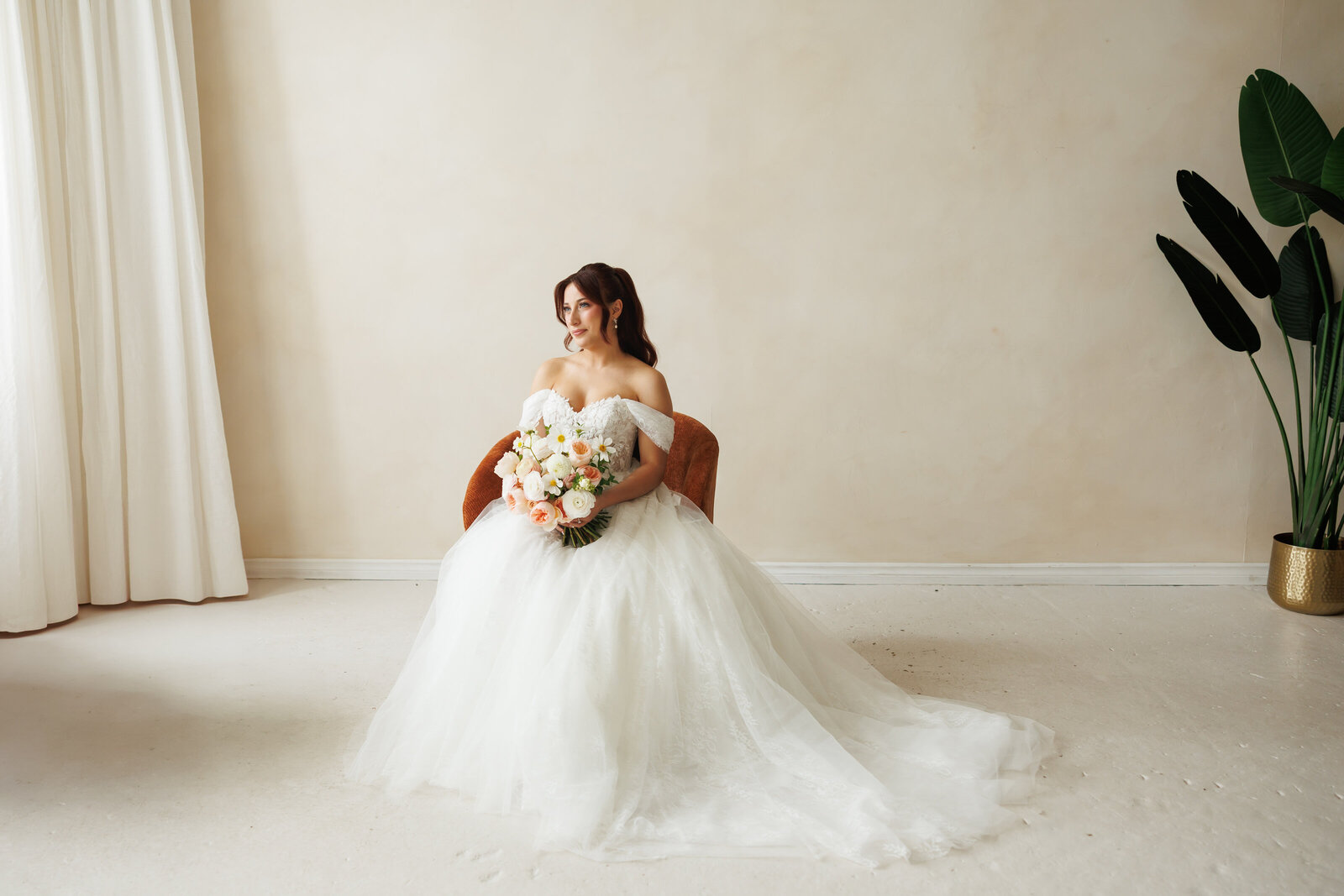 bridal photos at park hill studios for cambridge mill wedding