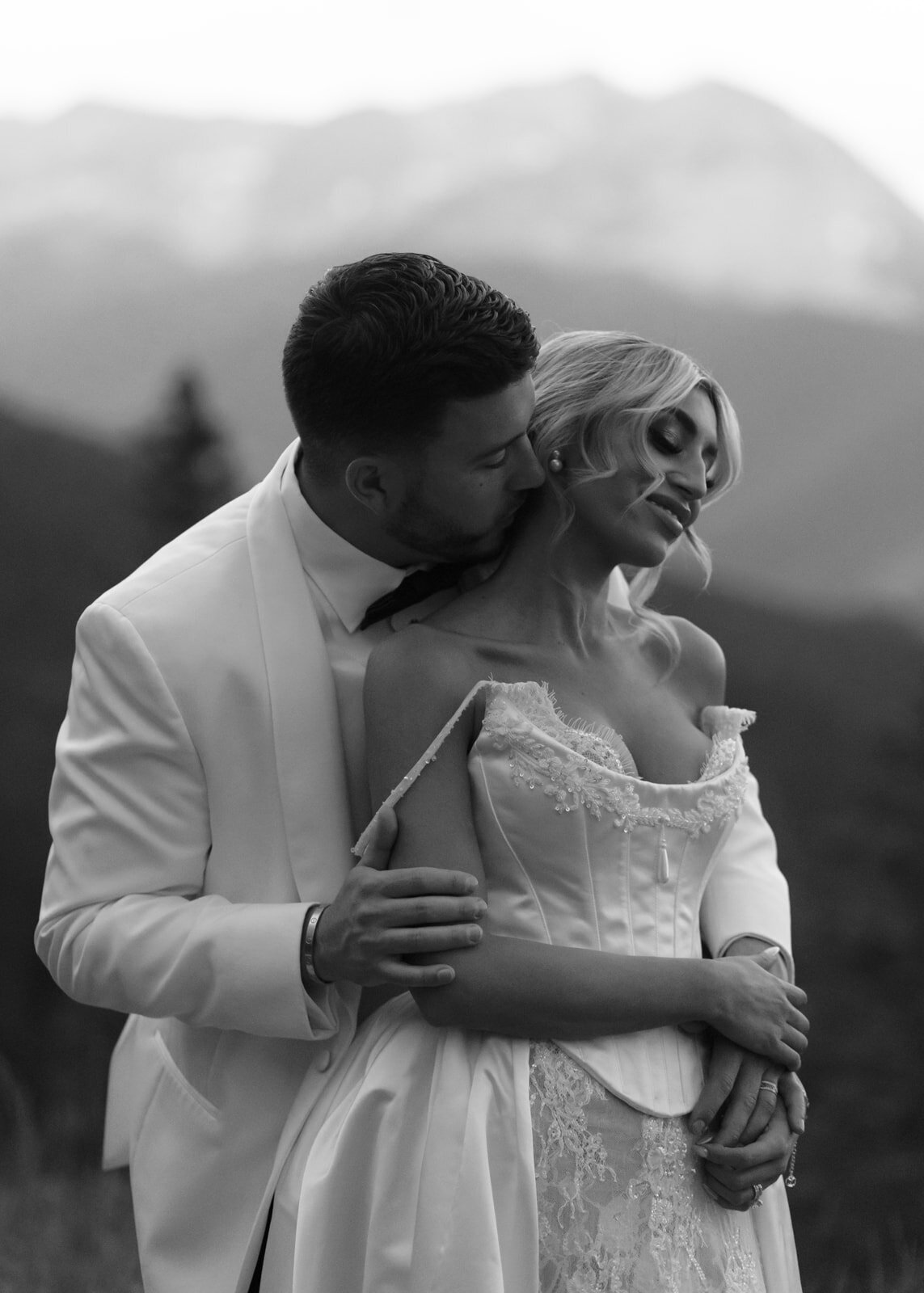 7.18-Exzandra-Kenton-The-Little-Nell-Aspen-Wedding-762