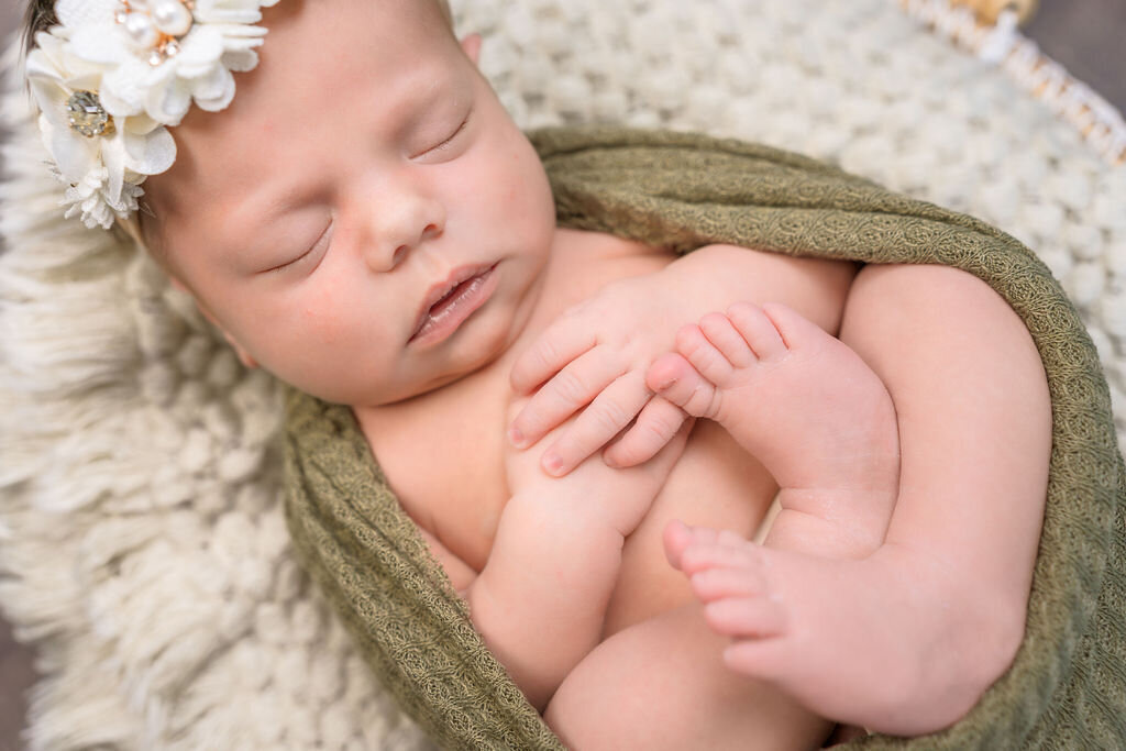 DEL11-NEWBORNSESSION-35