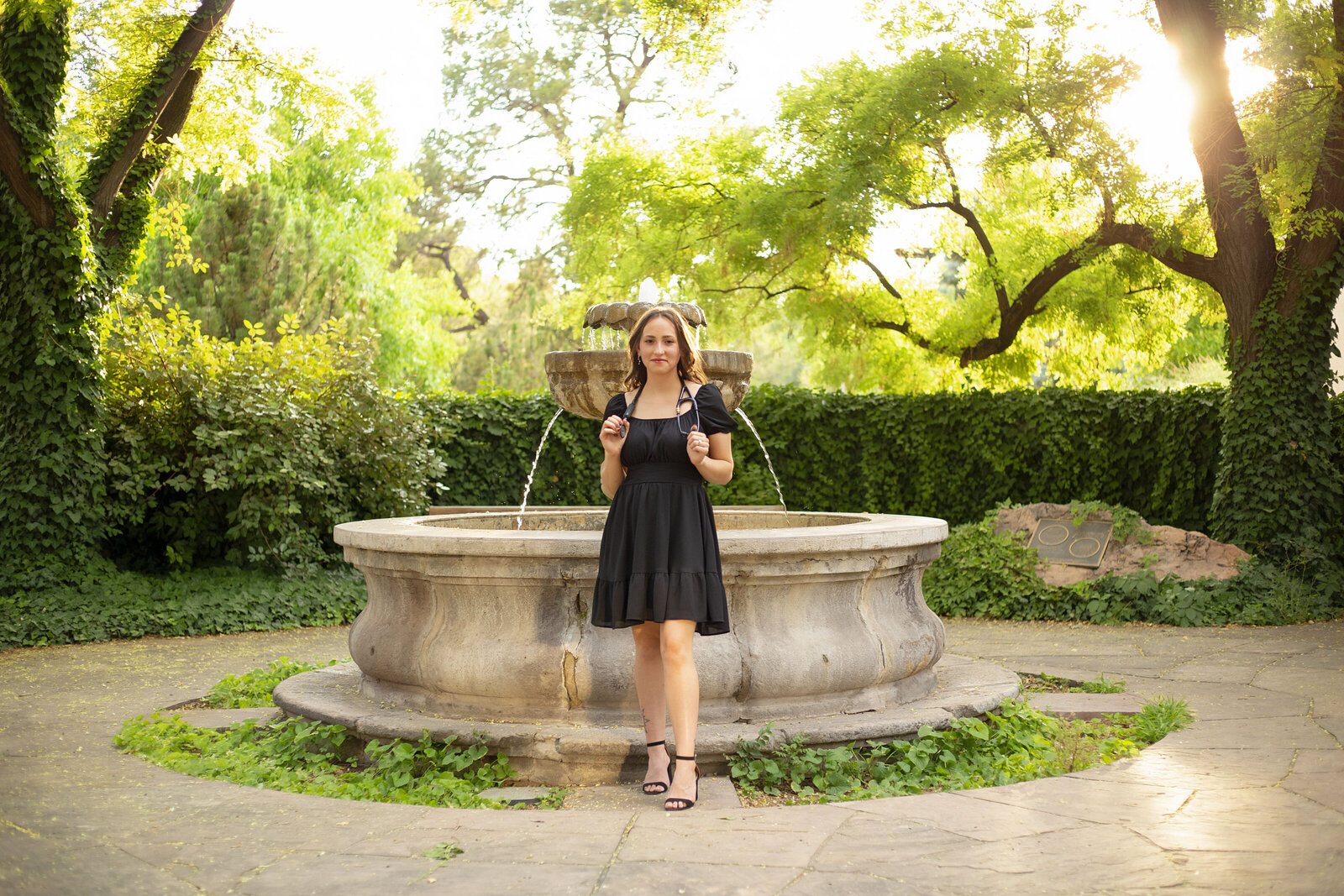 nursing-grad-photography-session-fountain