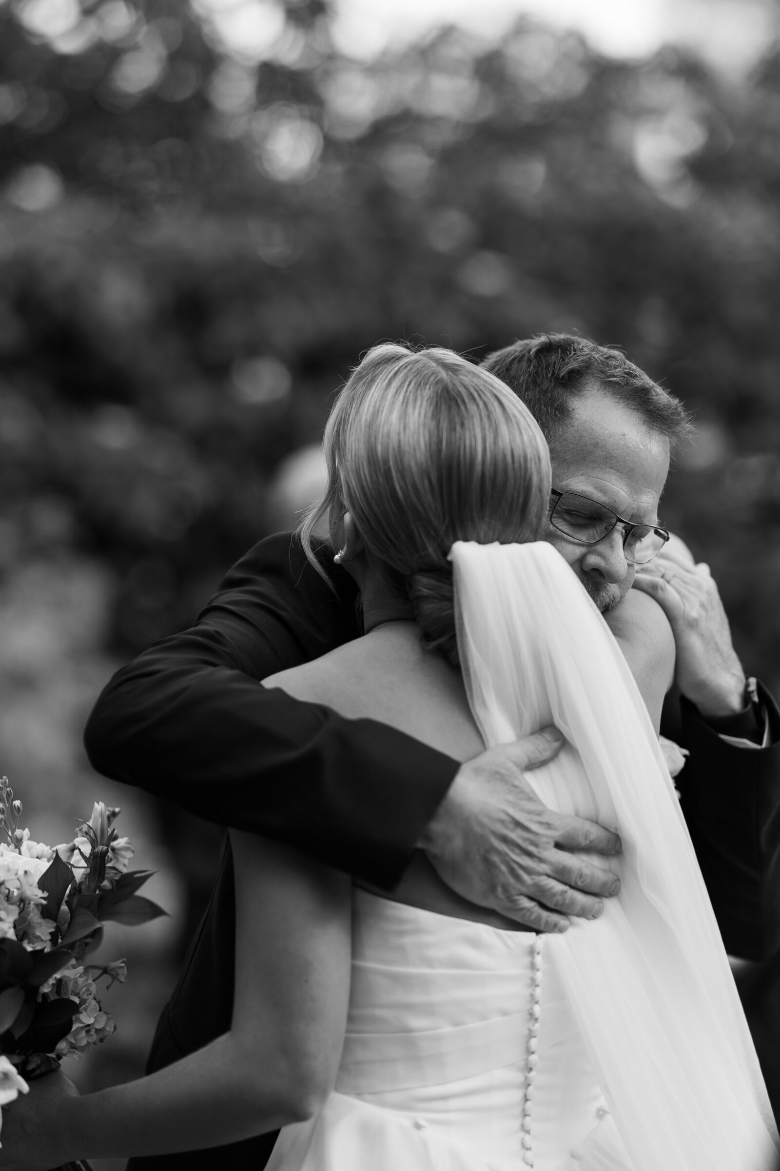 Wild Carrot St. Louis Wedding Photographer Lainie Arnold Photography-111