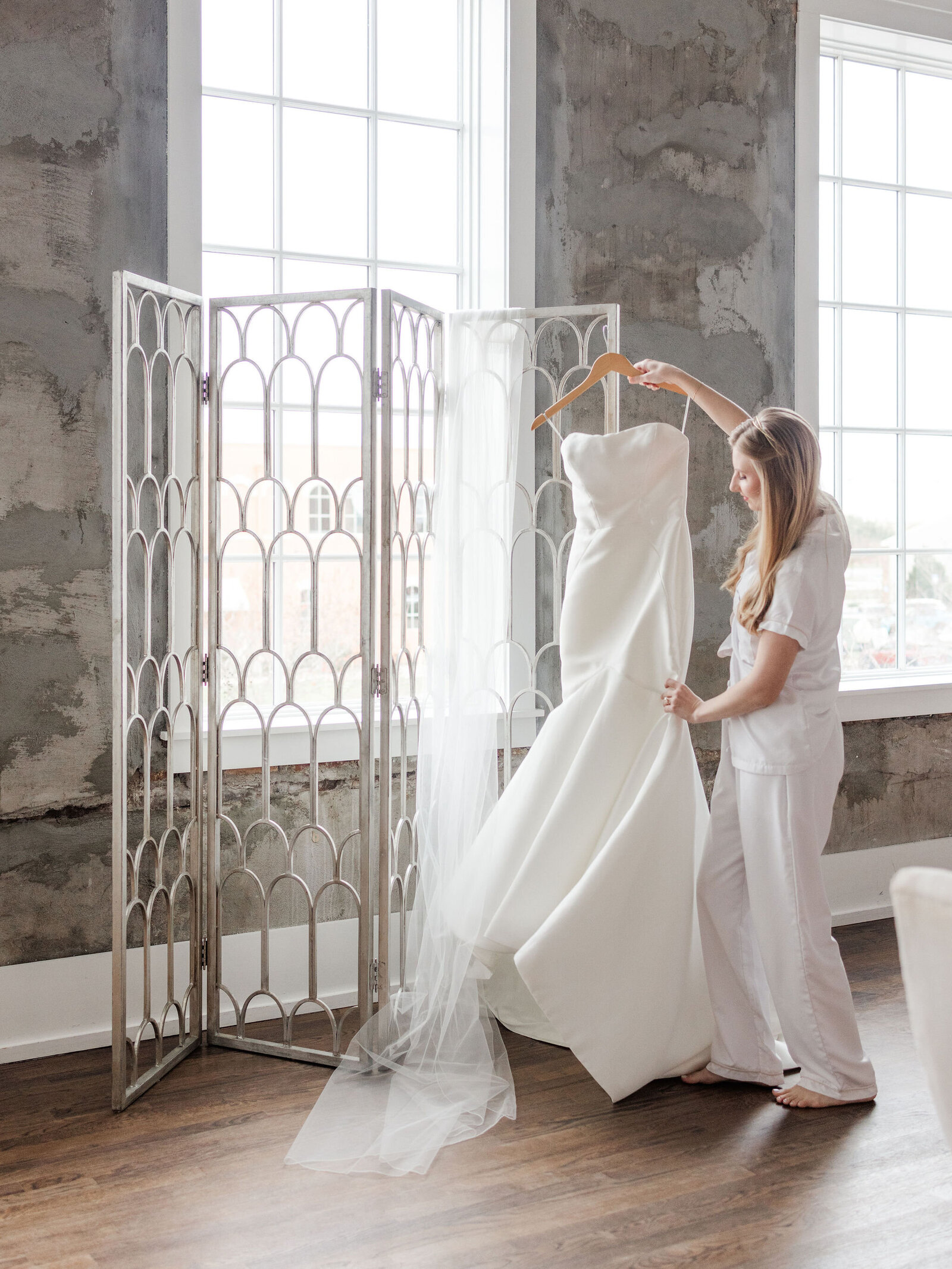 Bridal Suite at 5Eleven Palafox | Wedding planning in Pensacola