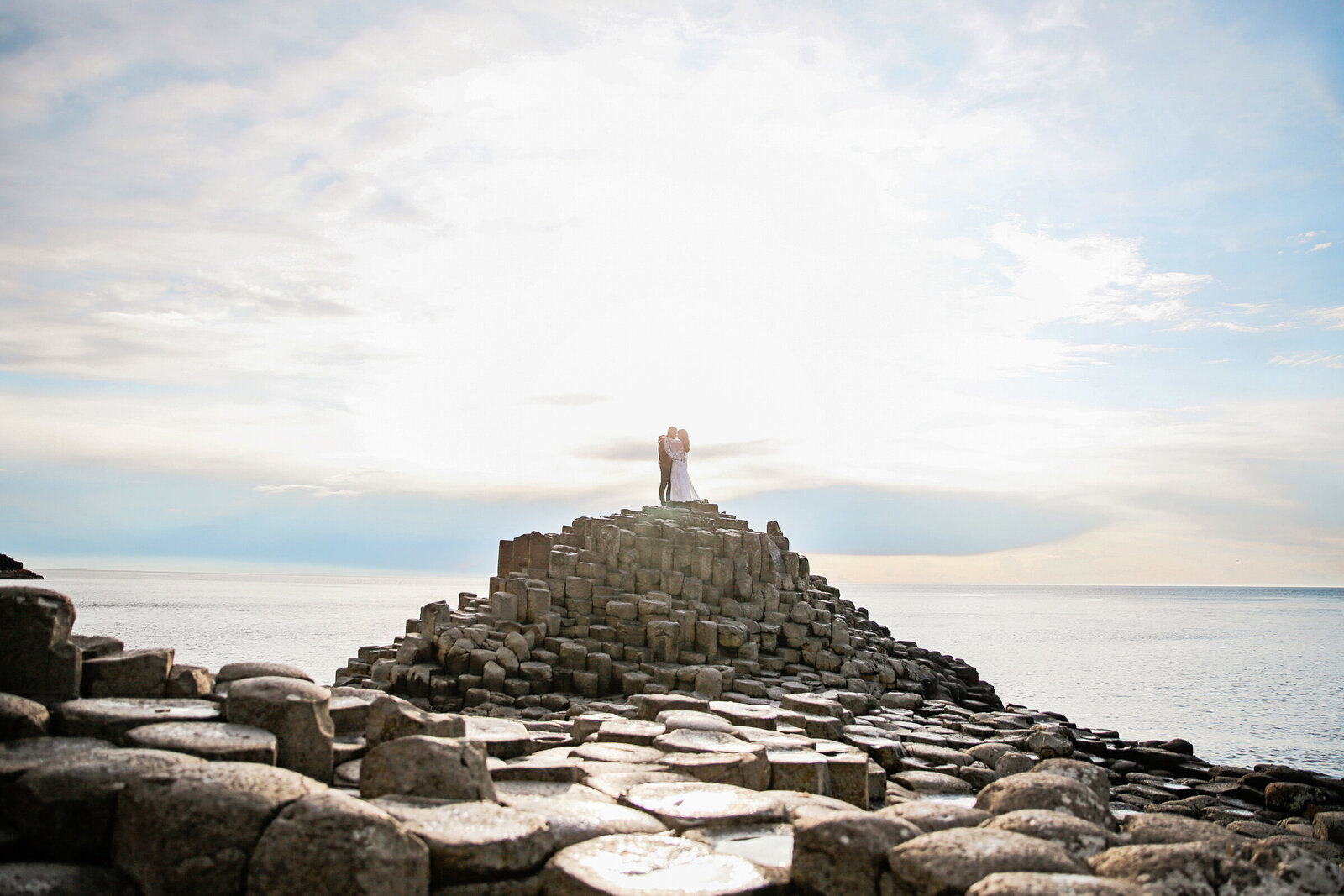 Giants-Causeway-Ireland-Wedding-couple