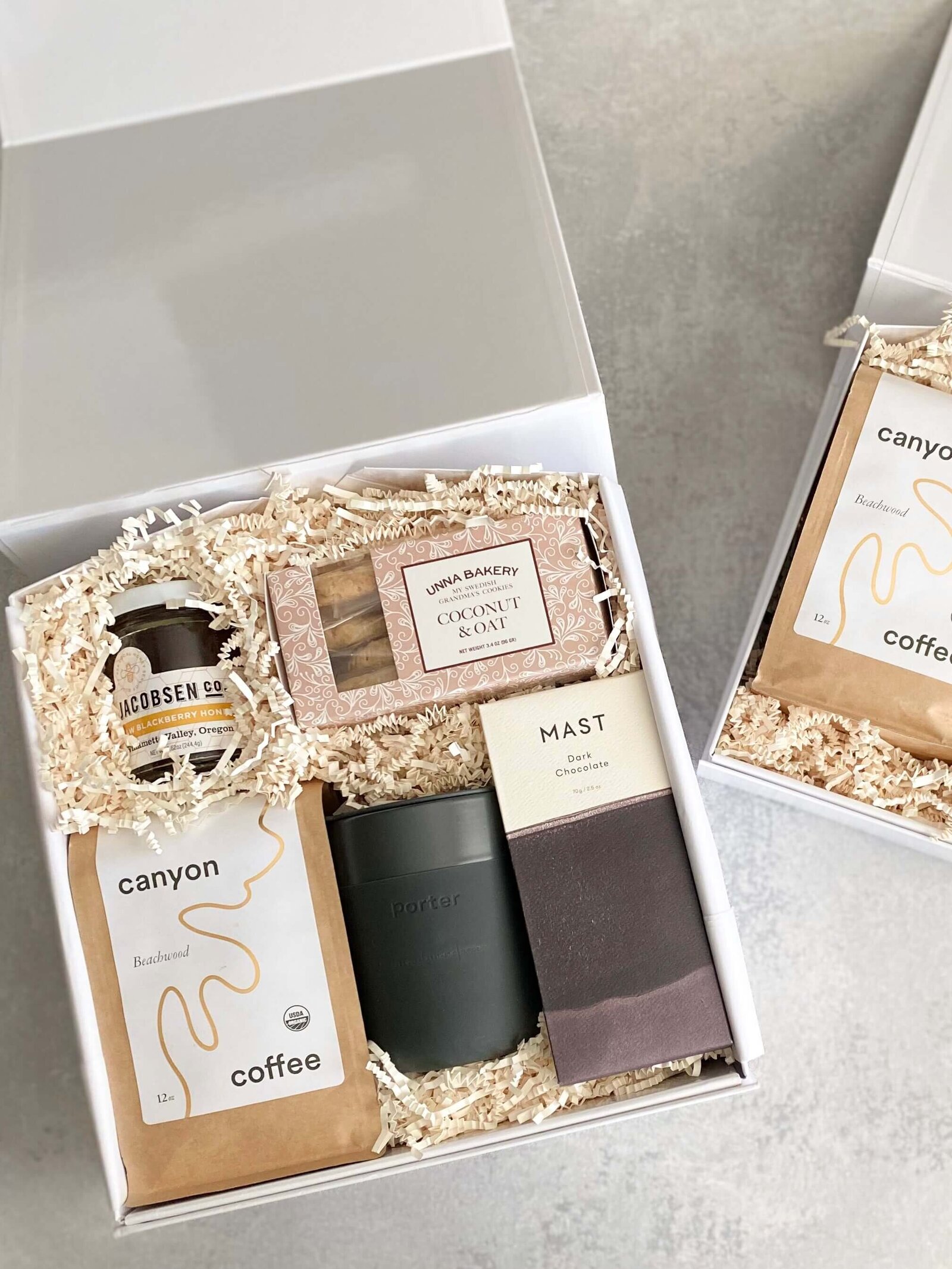 Luxe Magnetic Top Gift Box for Corporate Gifts | Box+Wood Gift Company