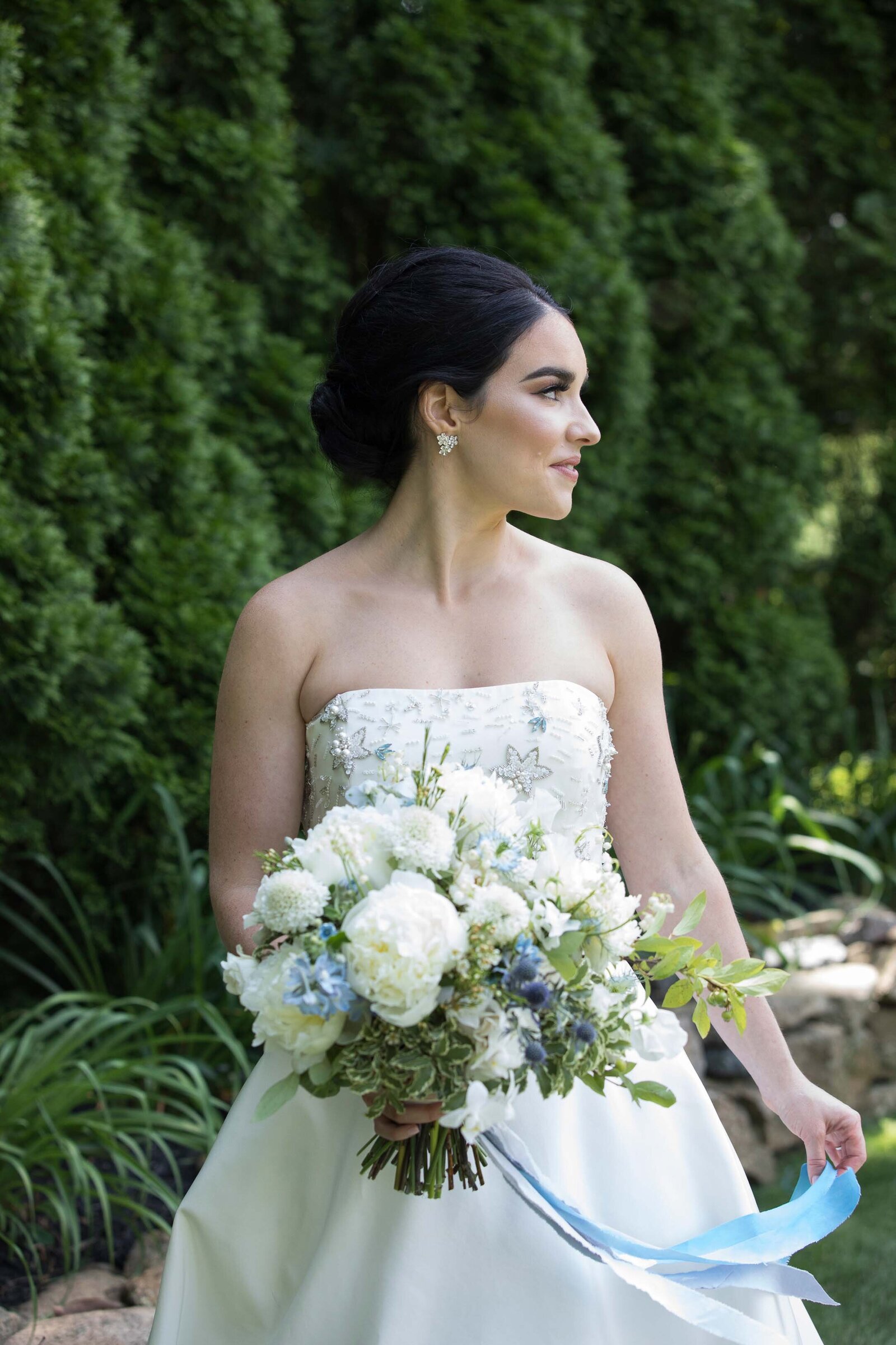bridal portrait, holding bridal bouquet Private Estate Wedding New Hope Pennsylvania 