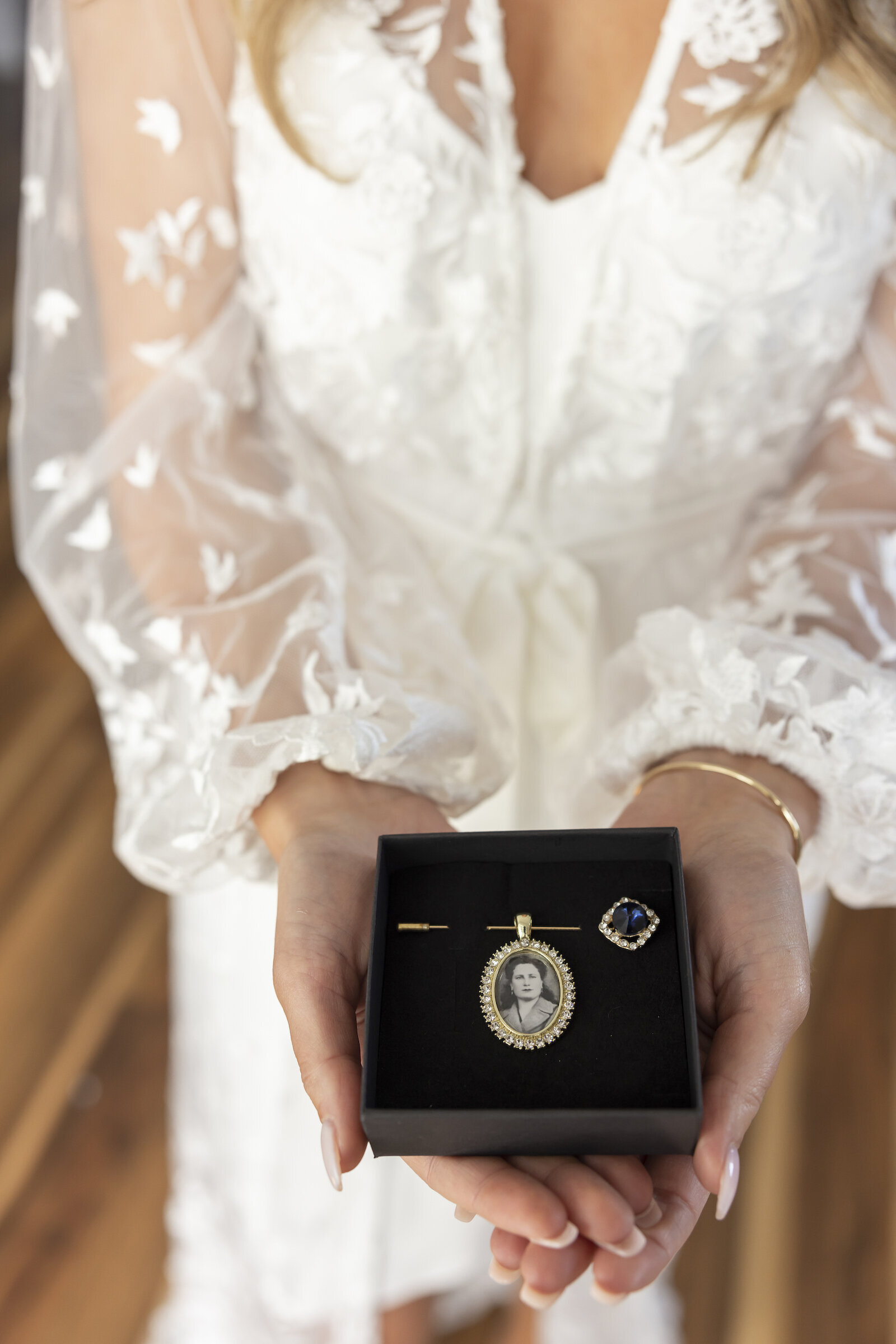 Angela Greenlaw Photography Cape Cod Boston Newport Portsmouth Wedding Photographer-508