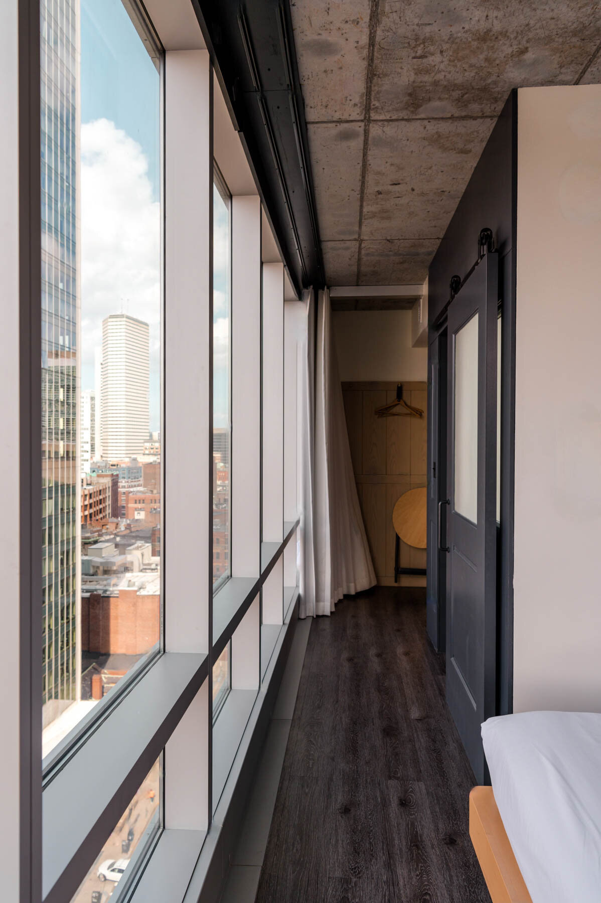 Girlboss-Designer-Interior-Design-Website-Templateq-126