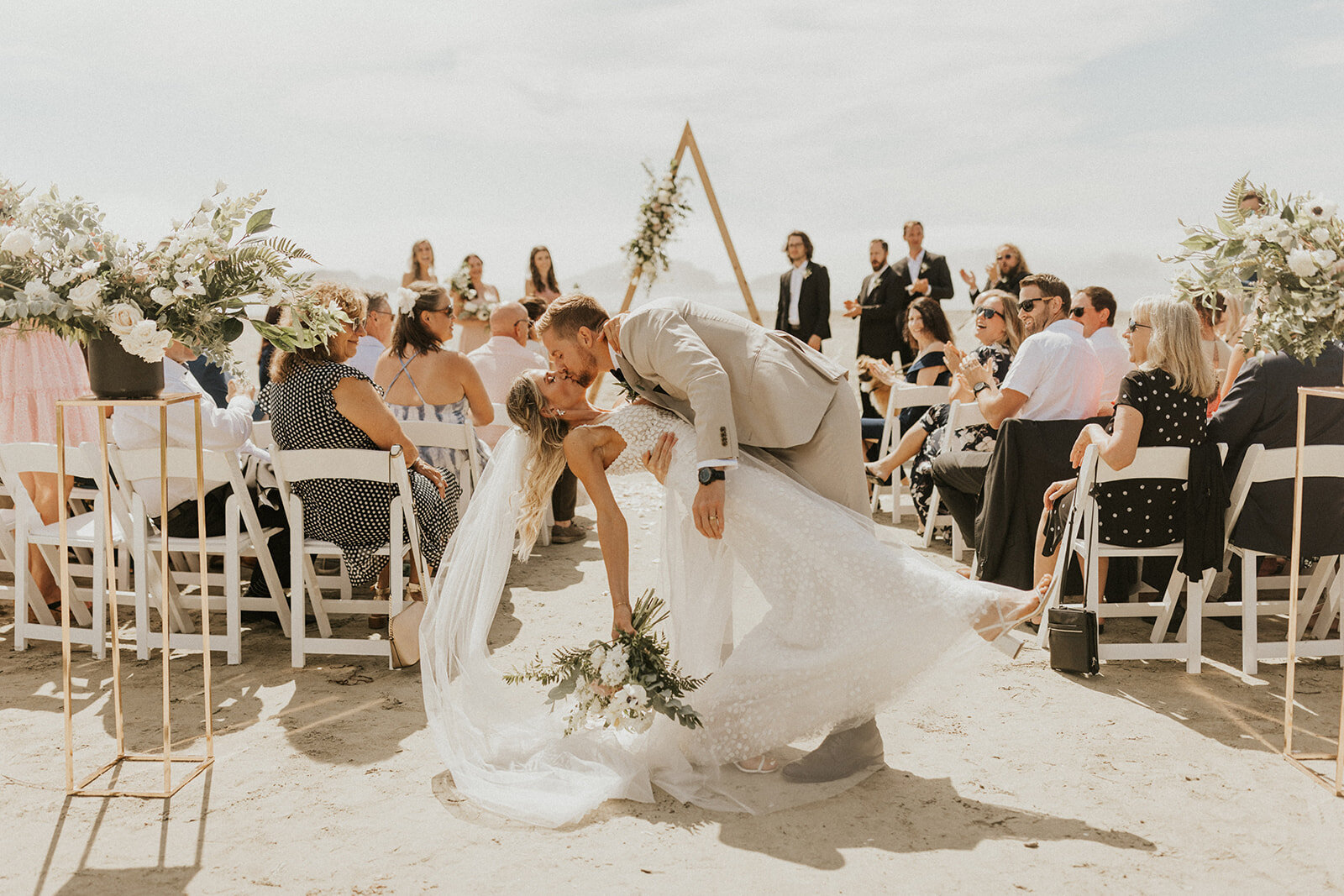 kaylyn-mclachlan-tofino-ucluelet-wedding-photographer-tin-wis-mackenzie-beach-wedding-taylor+brandon-1736