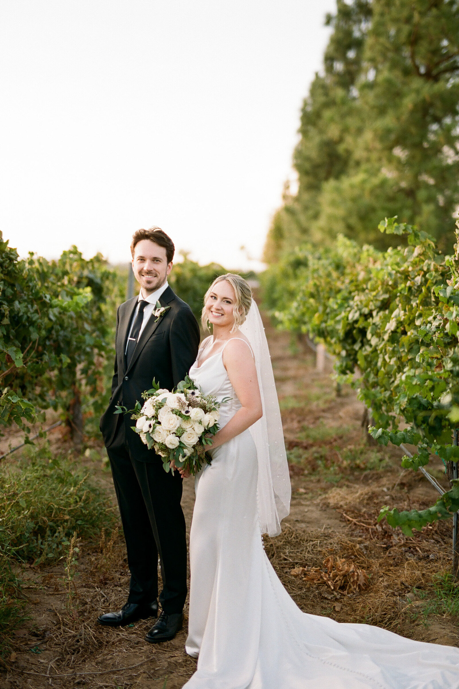 35mm Film Wedding Photography-026-384970020001