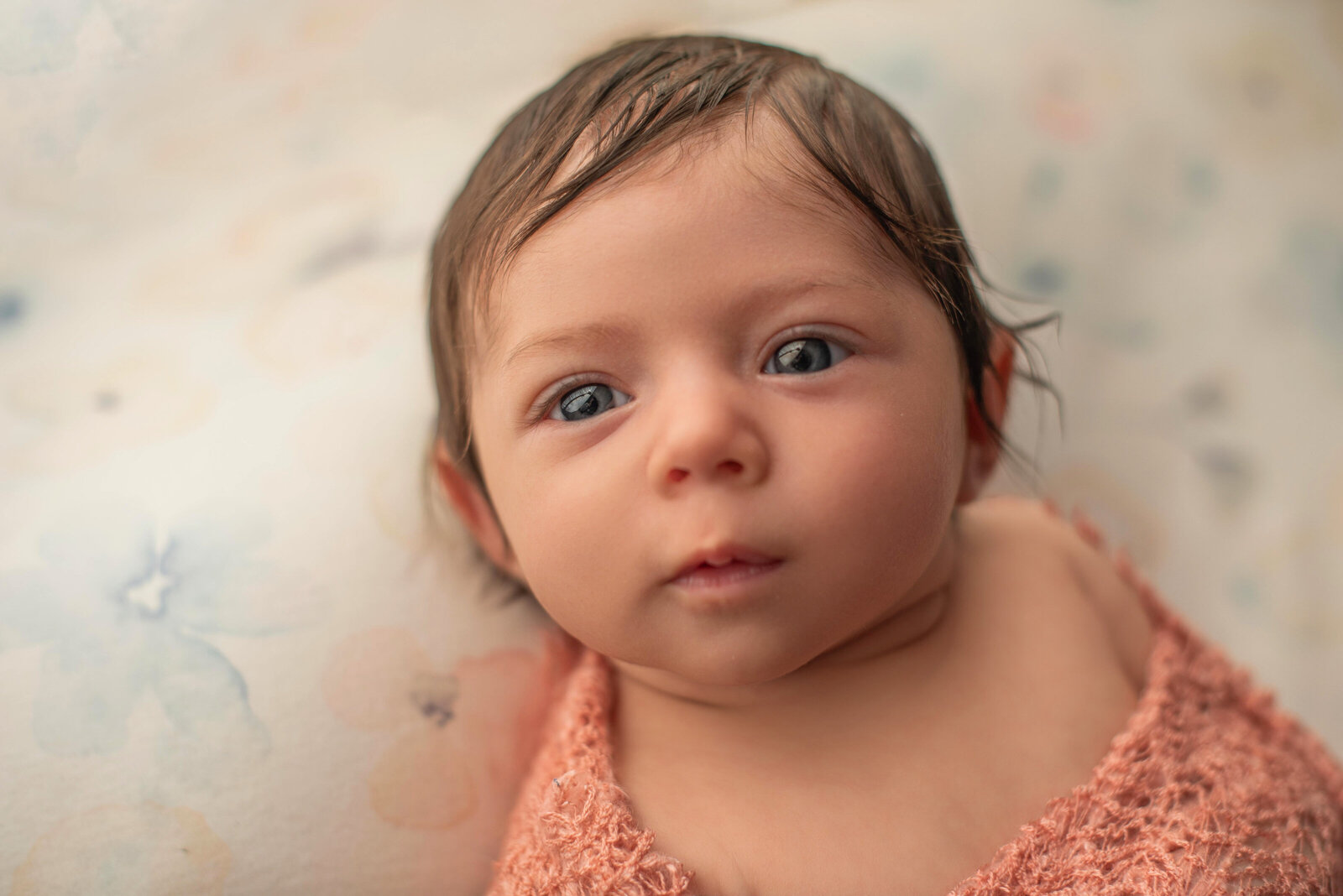 In home newborn session in Los Angeles 8