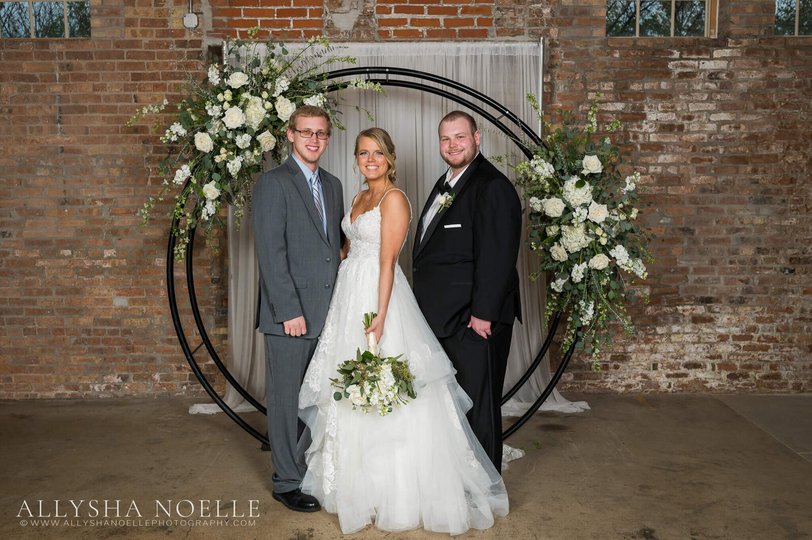 Wedding-at-The-Factory-on-Barclay-in-Milwaukee-0650