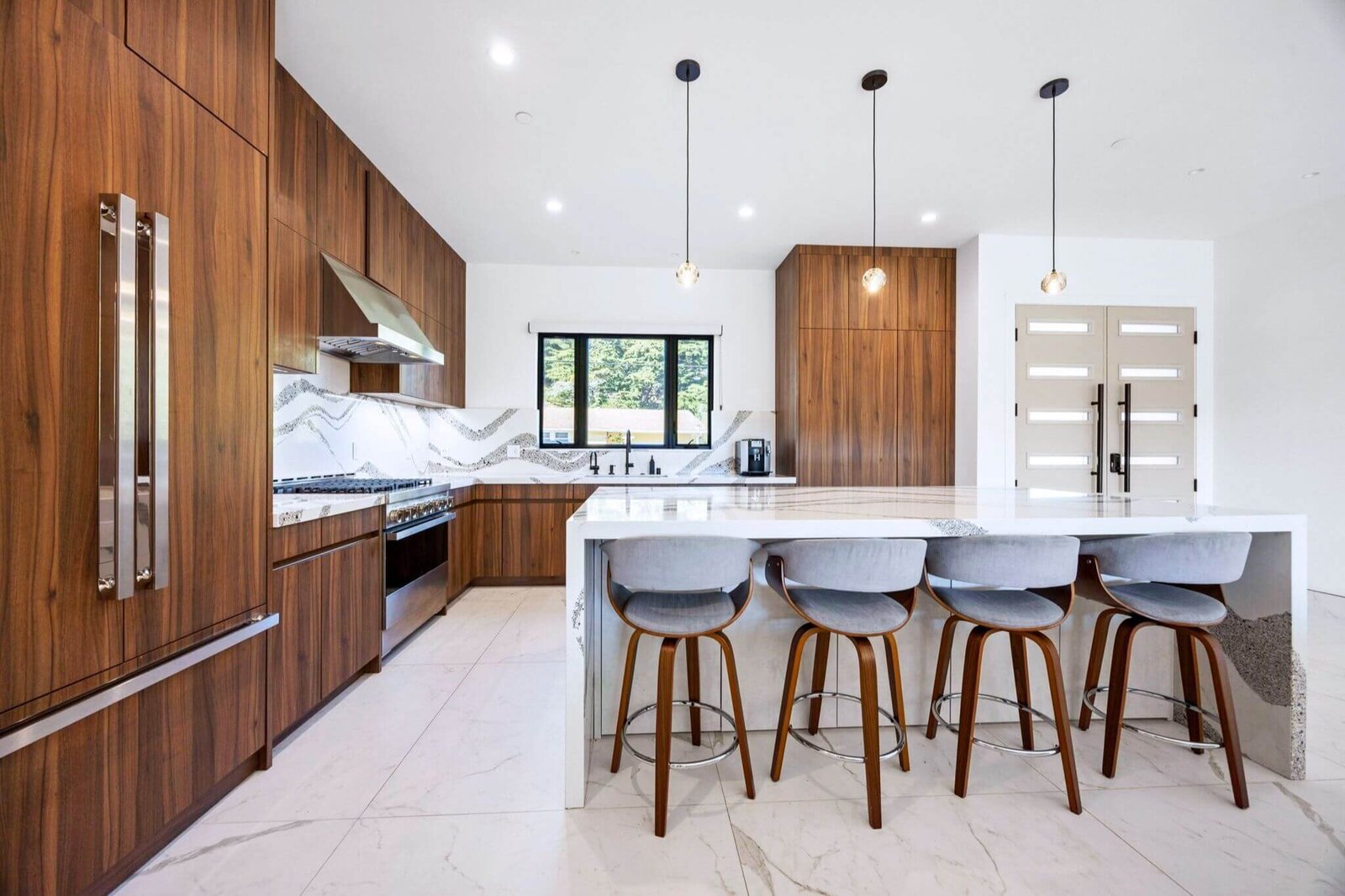 mls9_michael-jimenez-pacifica-realtor-homes-for-sale-top-agent-beautiful-kitchen-buyer-agent