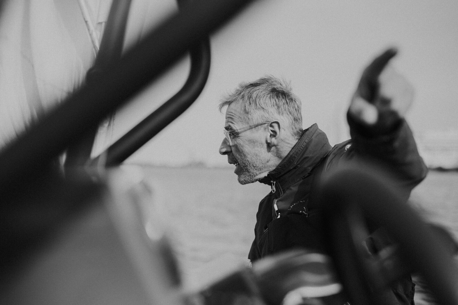 portrait coach optimist - reportage photo ecole de voile cherbourg - caroline liabot