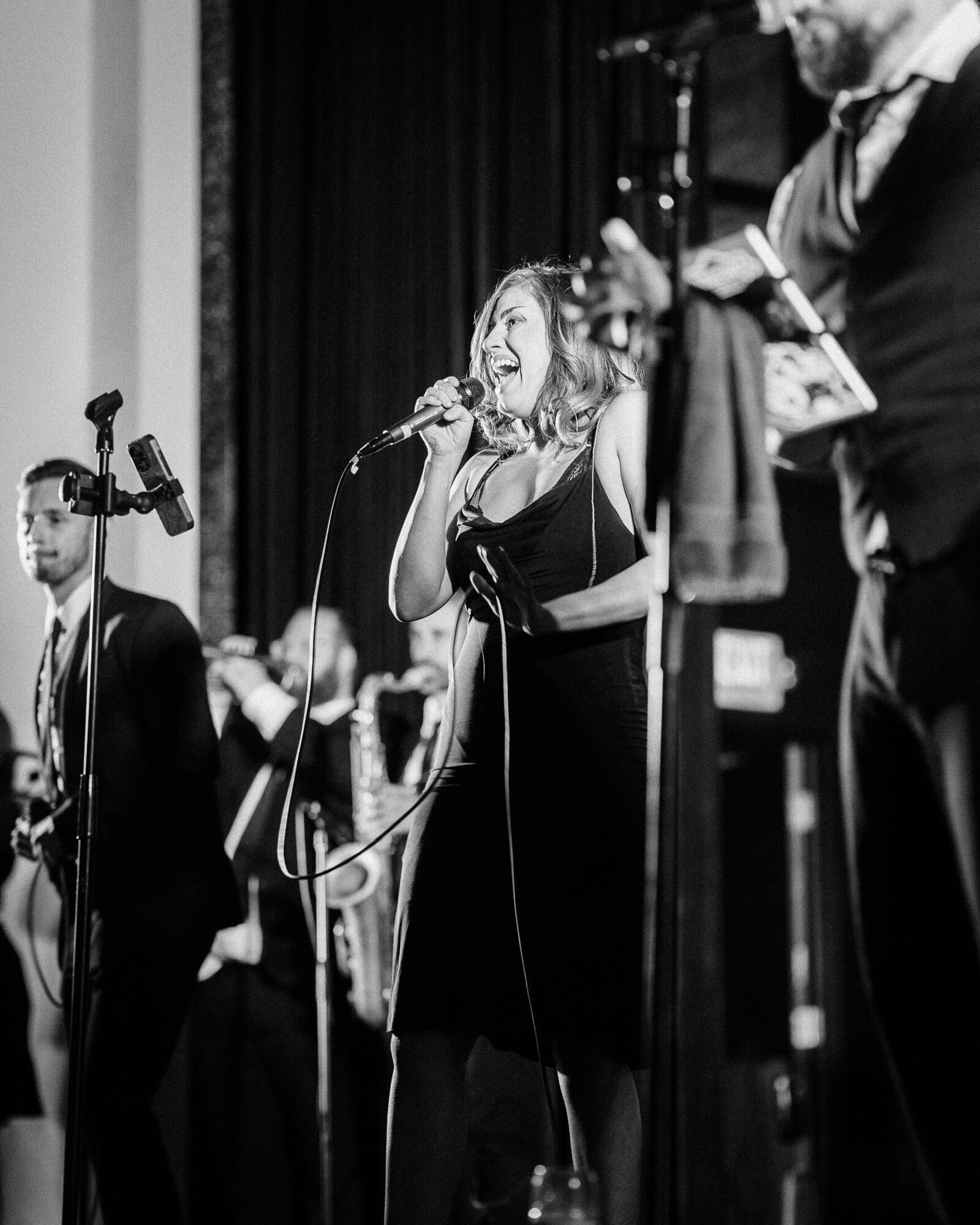 Corby Intercontinental Hotel Kansas City Wedding Plaza-289
