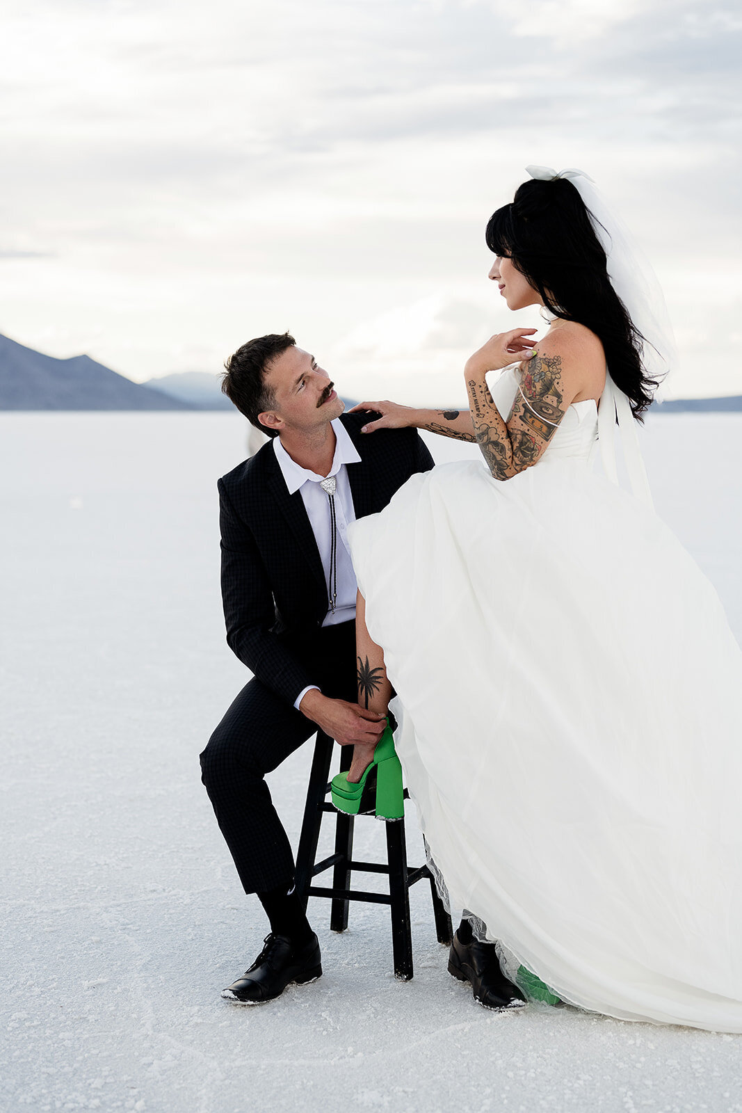 Salt_Flats_Elopement_Utah_Becca_Photo-198