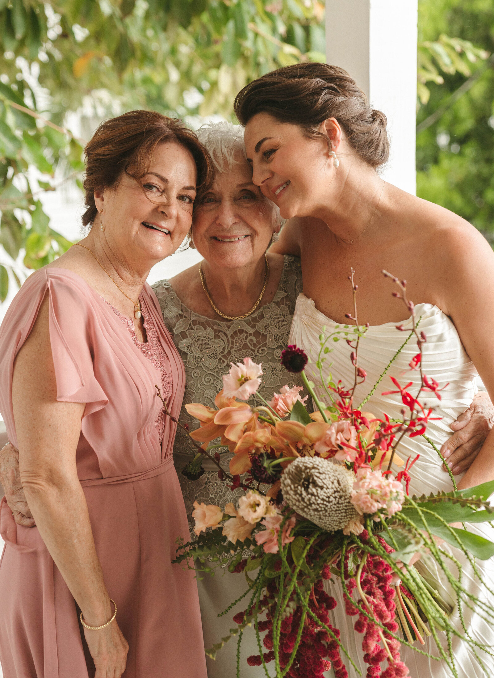 summer bride, month of planner, summer elopement, eloping in the keys