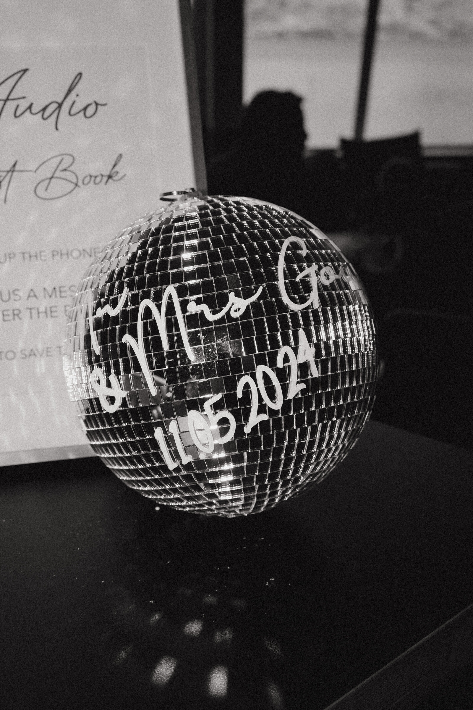 Melissa Clark Photography - Queenstown Wedding Photographer - Davina & Doug - Stoneridge & Reds Bar Wedding_-90