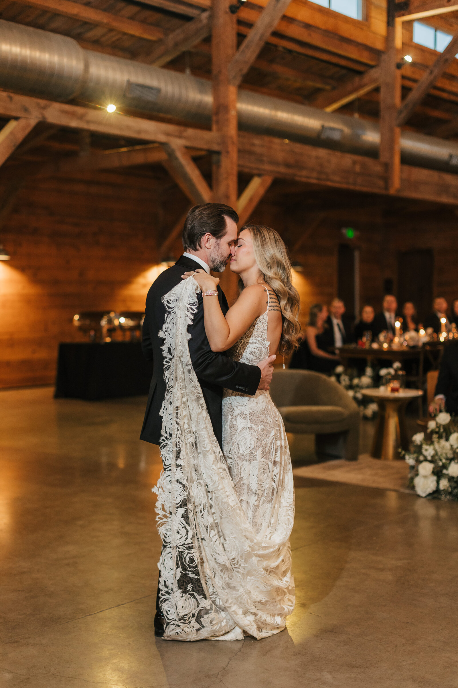addison-grove-first-dance