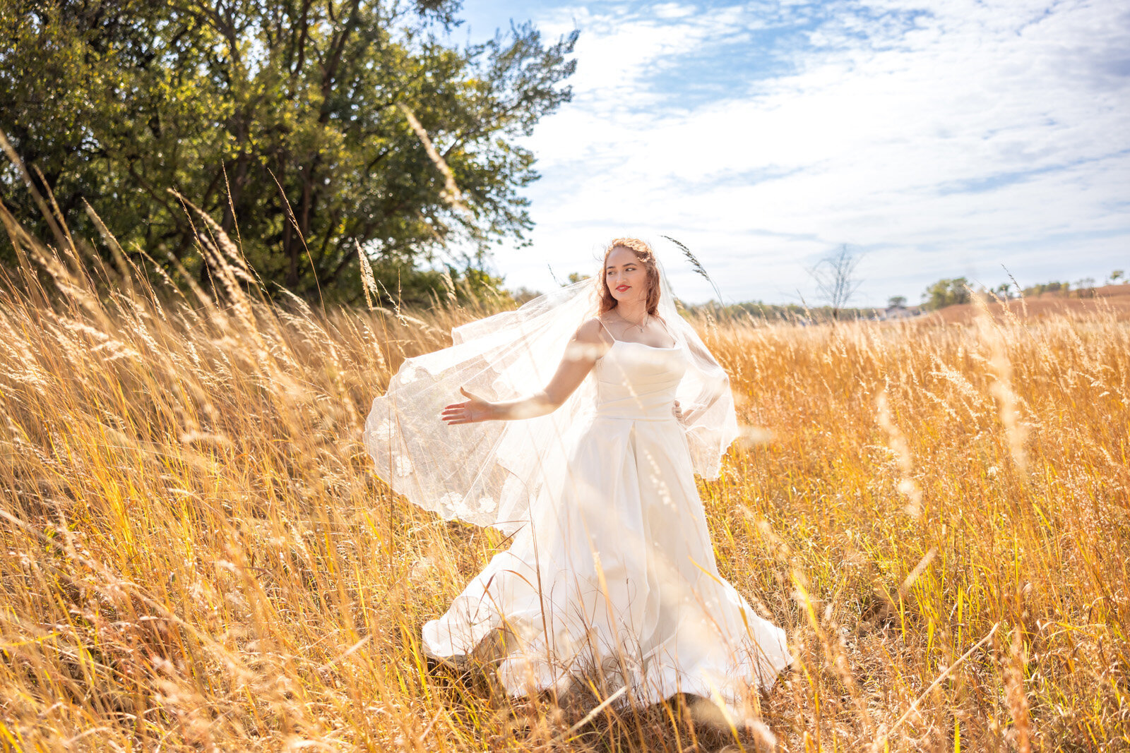 bridal-portraits-konza-prairie