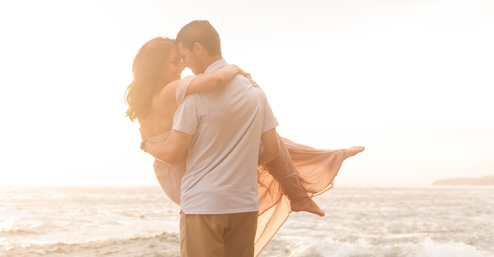 Matt_Kendall | Victoria Beach Laguna Beach Engagement Session | Sachel Samone Photography-33