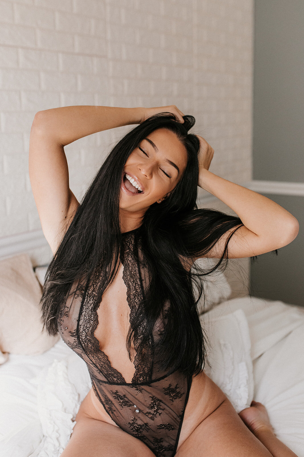 Anna_Gatchenko_Boudoir_Session_Sneak_Peek_4.1.19-21