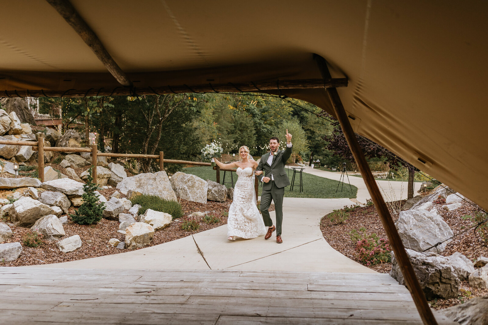 East-Tennessee-Wedding-Photographer-Videographer-Radiant-Mountain-Media-854