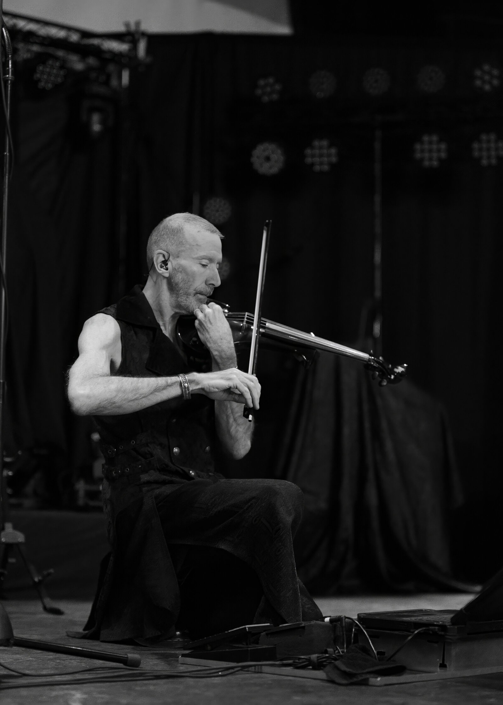 Dixon's Violin at the Braumart in Iron Mountain for a live music event