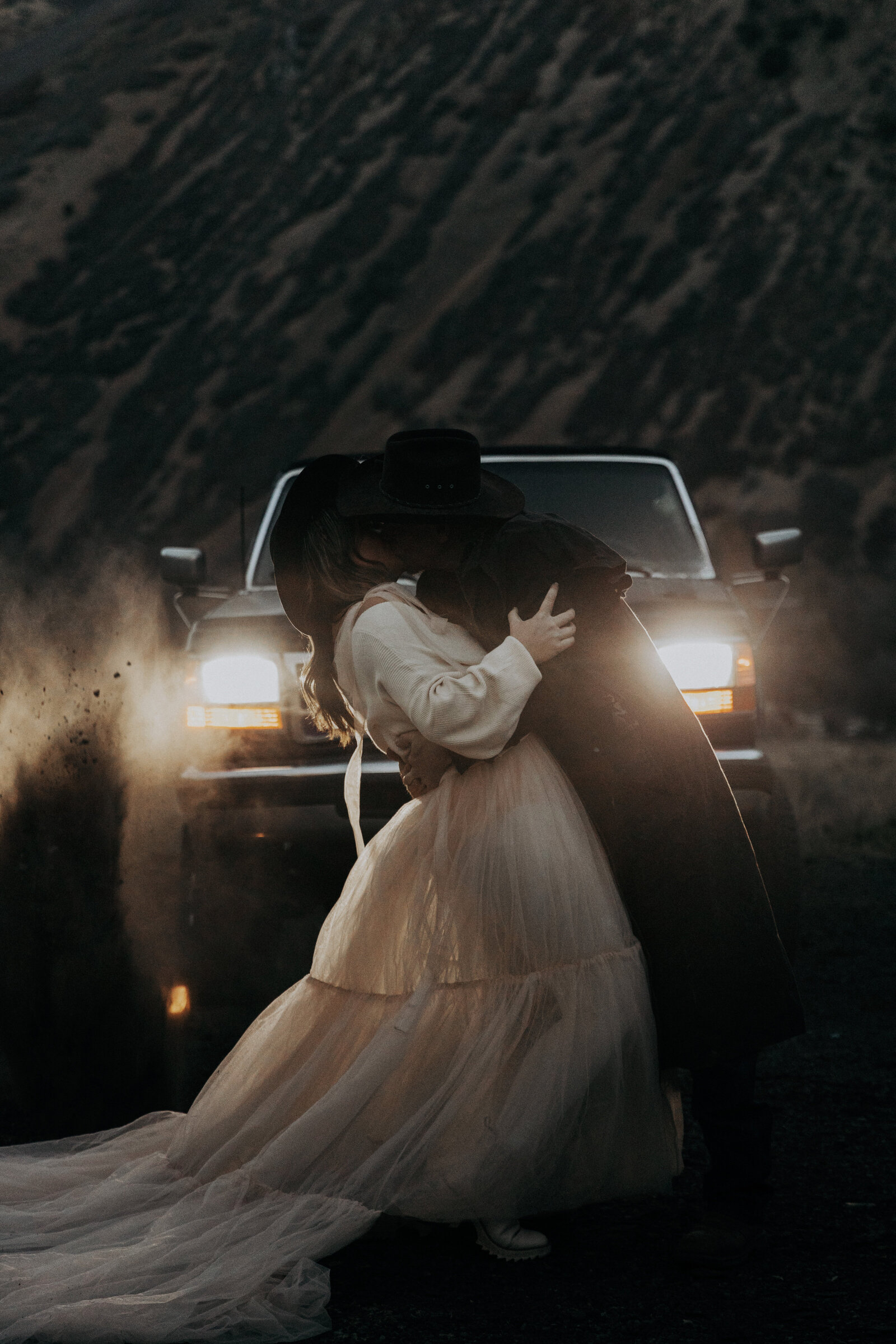 trisannphotofilm-engagement-photos-2023-299