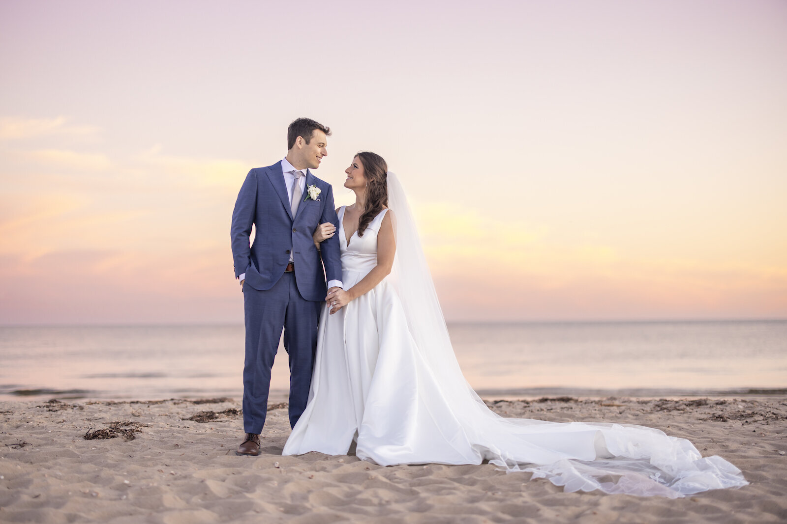 Angela Greenlaw Photography Cape Cod Boston Newport Portsmouth Wedding Photographer-204
