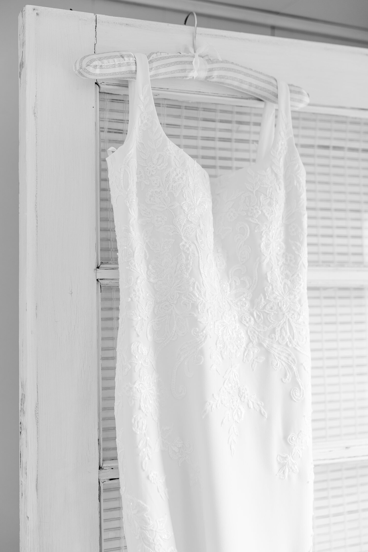 20240615-Monument Beach-Cape Cod Wedding-Erin Dan-00-WEBSITE-002